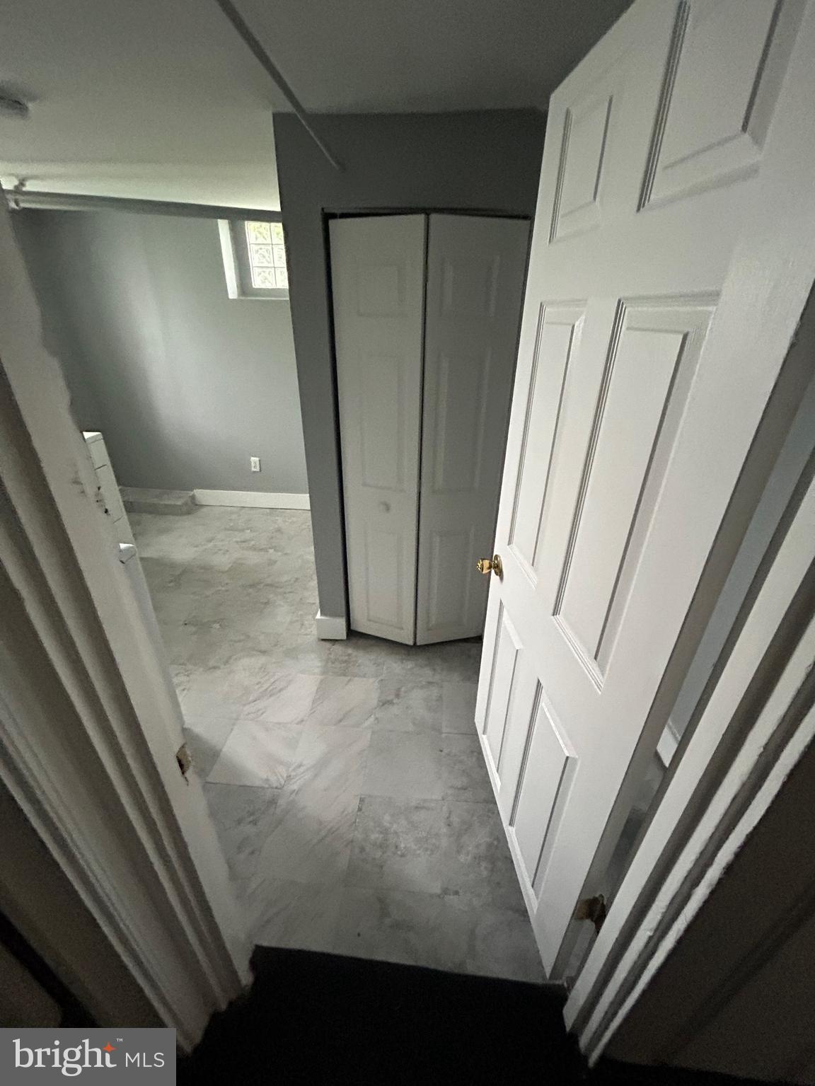 WINSTON GOVANS - Residential