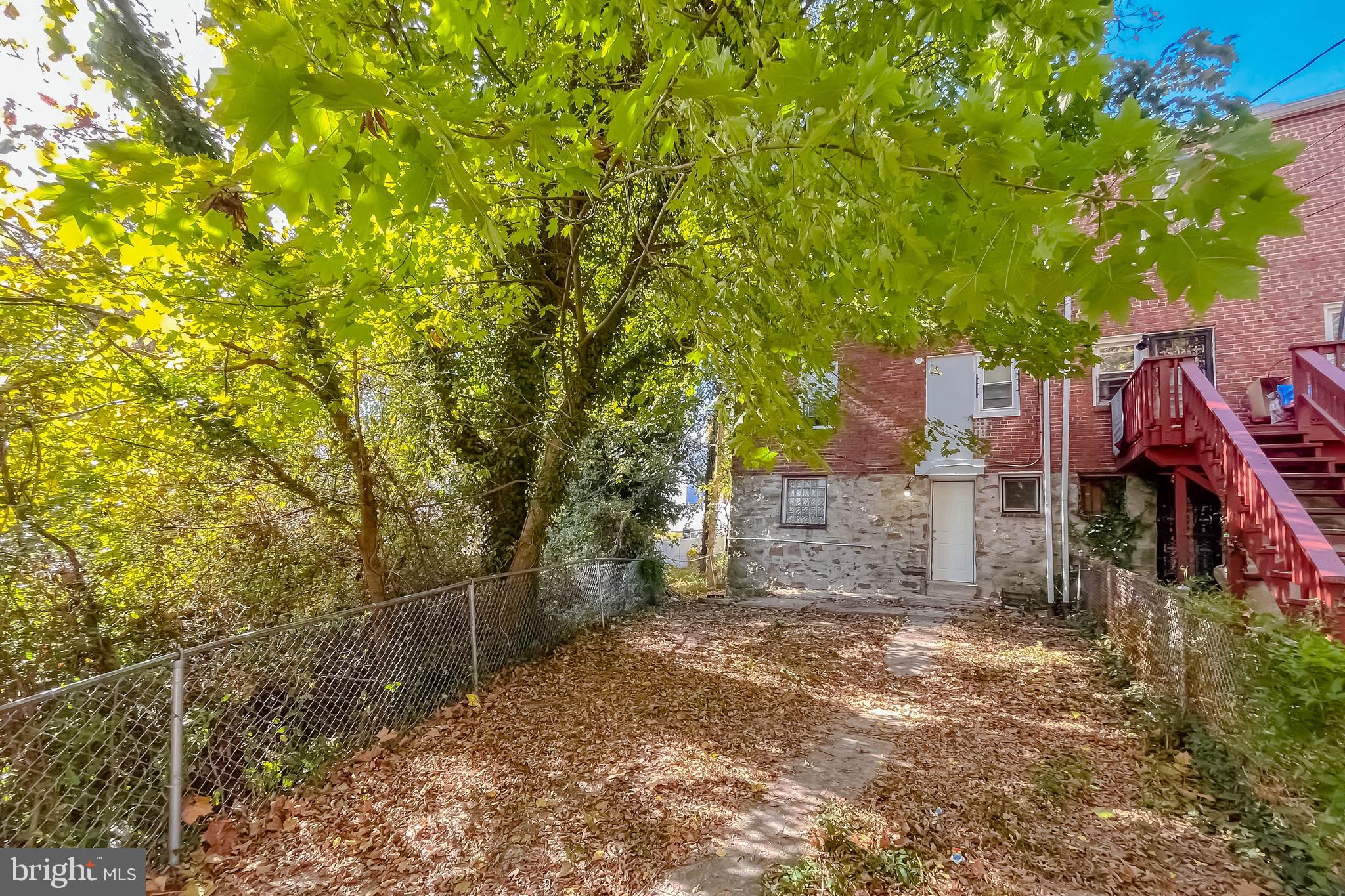 WINSTON GOVANS - Residential