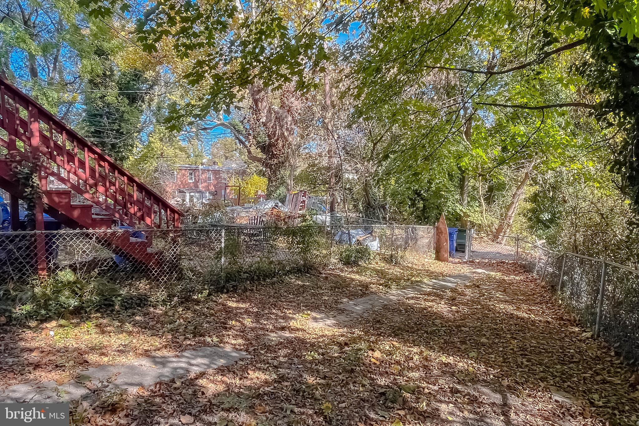 WINSTON GOVANS - Residential