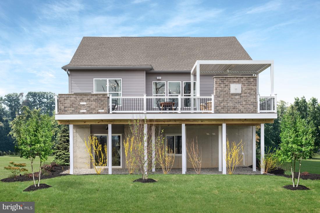 REGENCY AT WATERSIDE - Residential