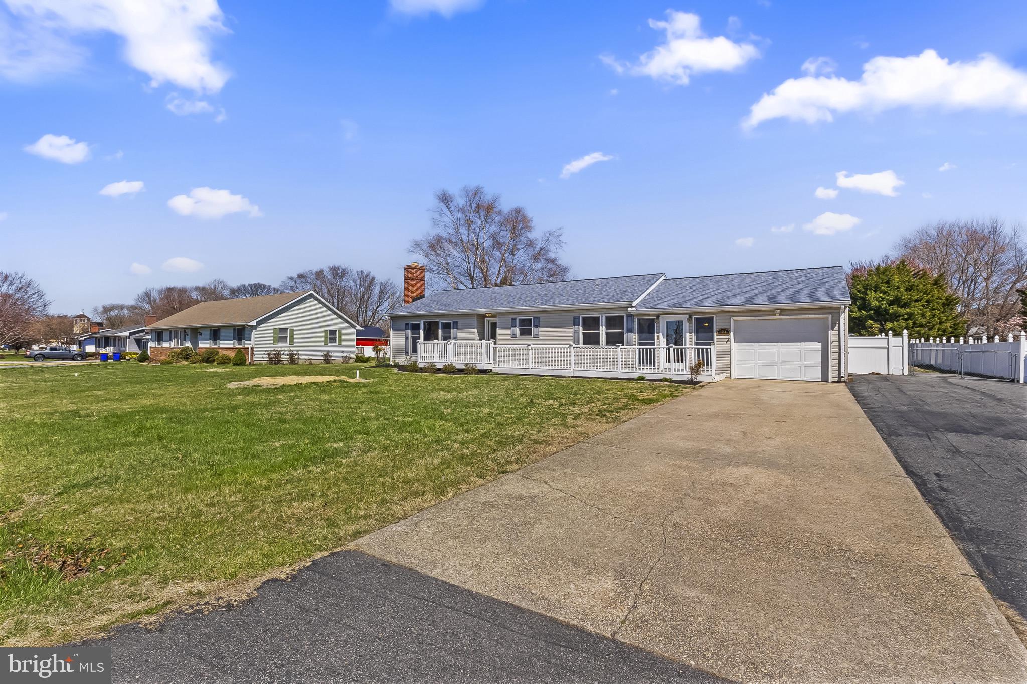 1713 BAYSIDE DRIVE