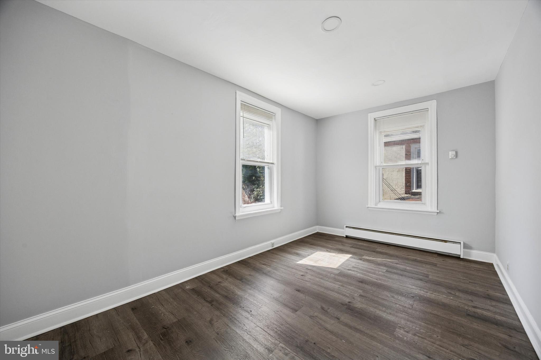 OVERBROOK - Residential Lease