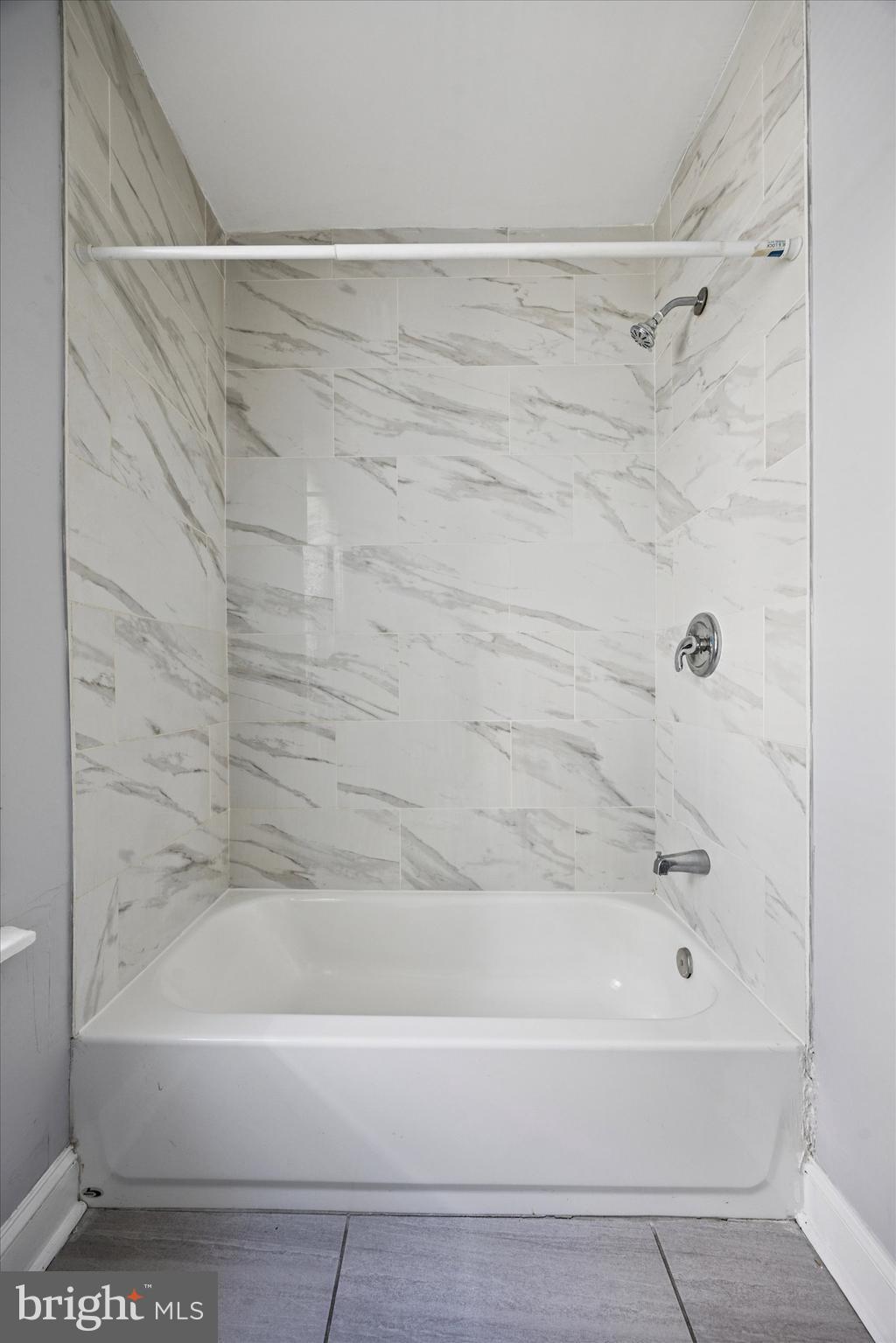 OVERBROOK - Residential Lease