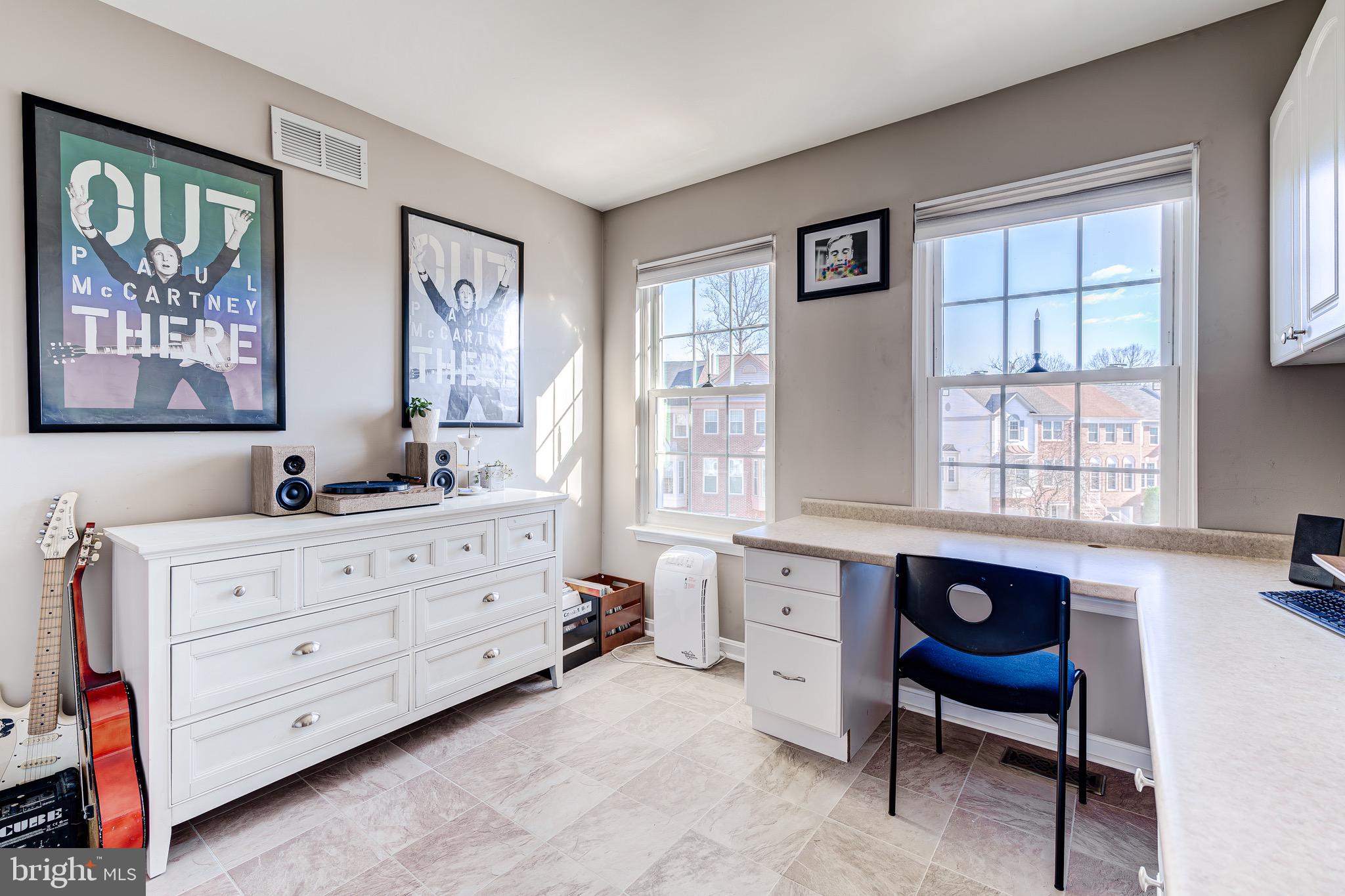 RIDGELEIGH - Residential