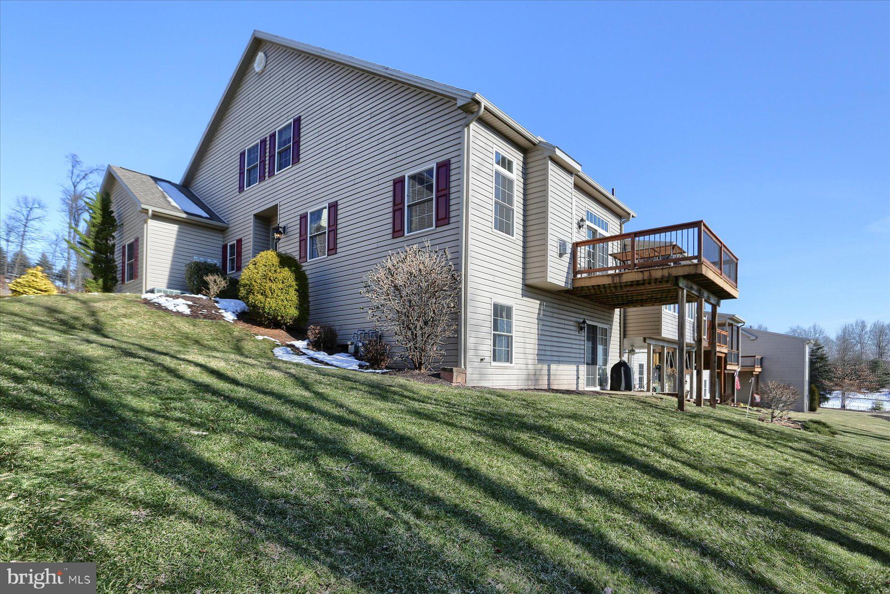 OLDE ORCHARD HILL - Residential