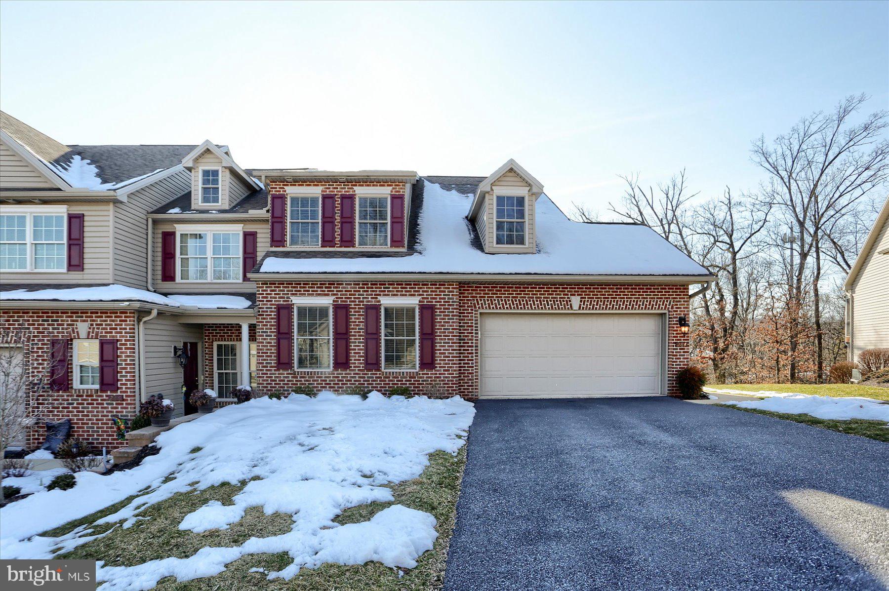 OLDE ORCHARD HILL - Residential