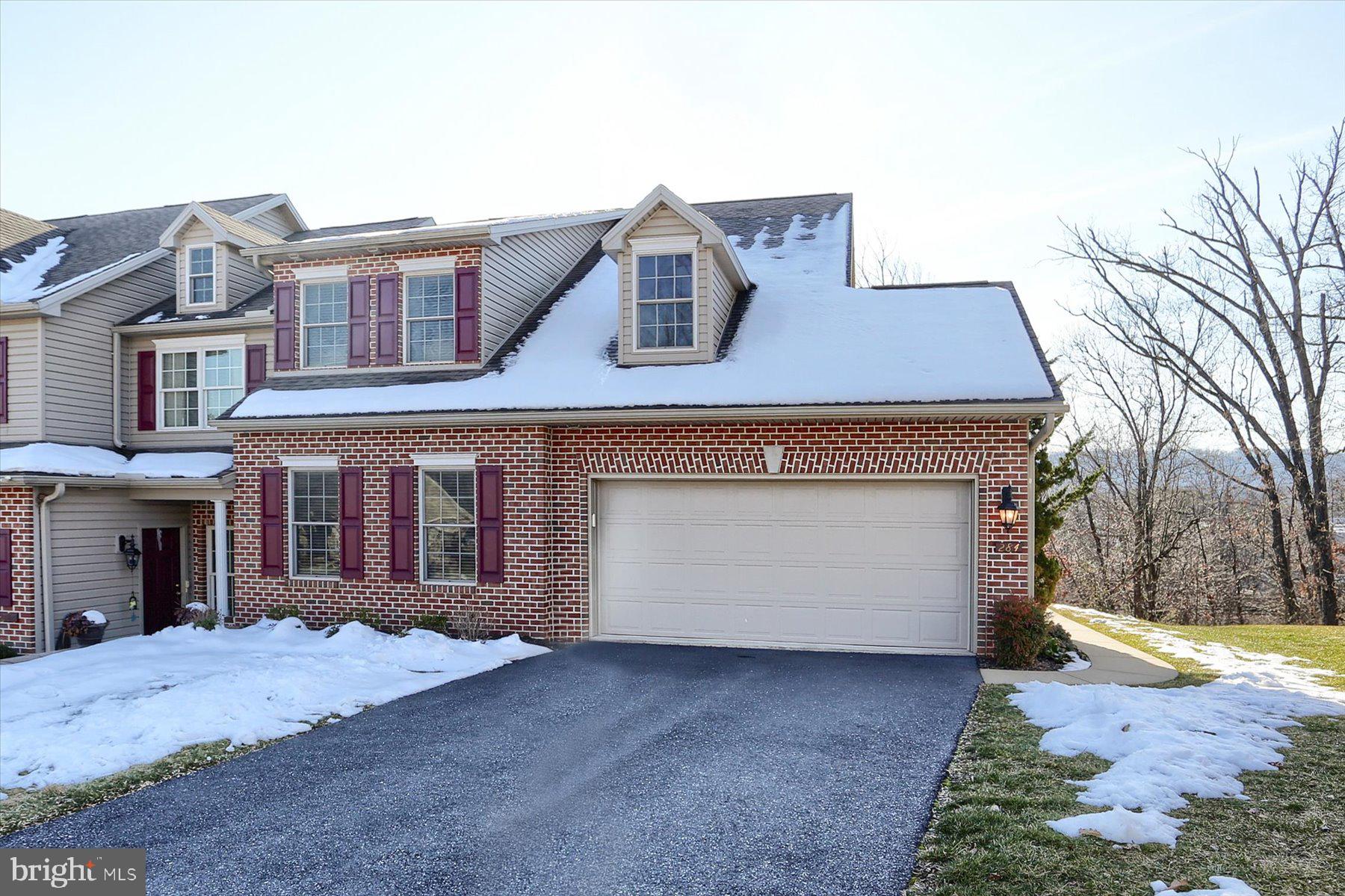 OLDE ORCHARD HILL - Residential