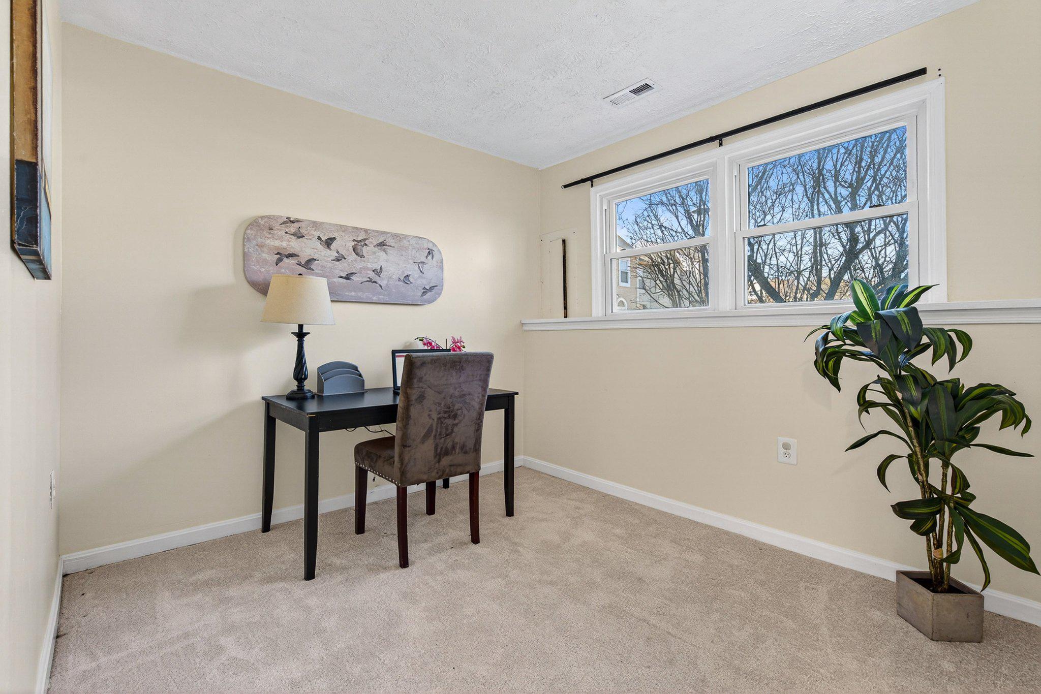 VALLEY STREAM ESTATES - Residential