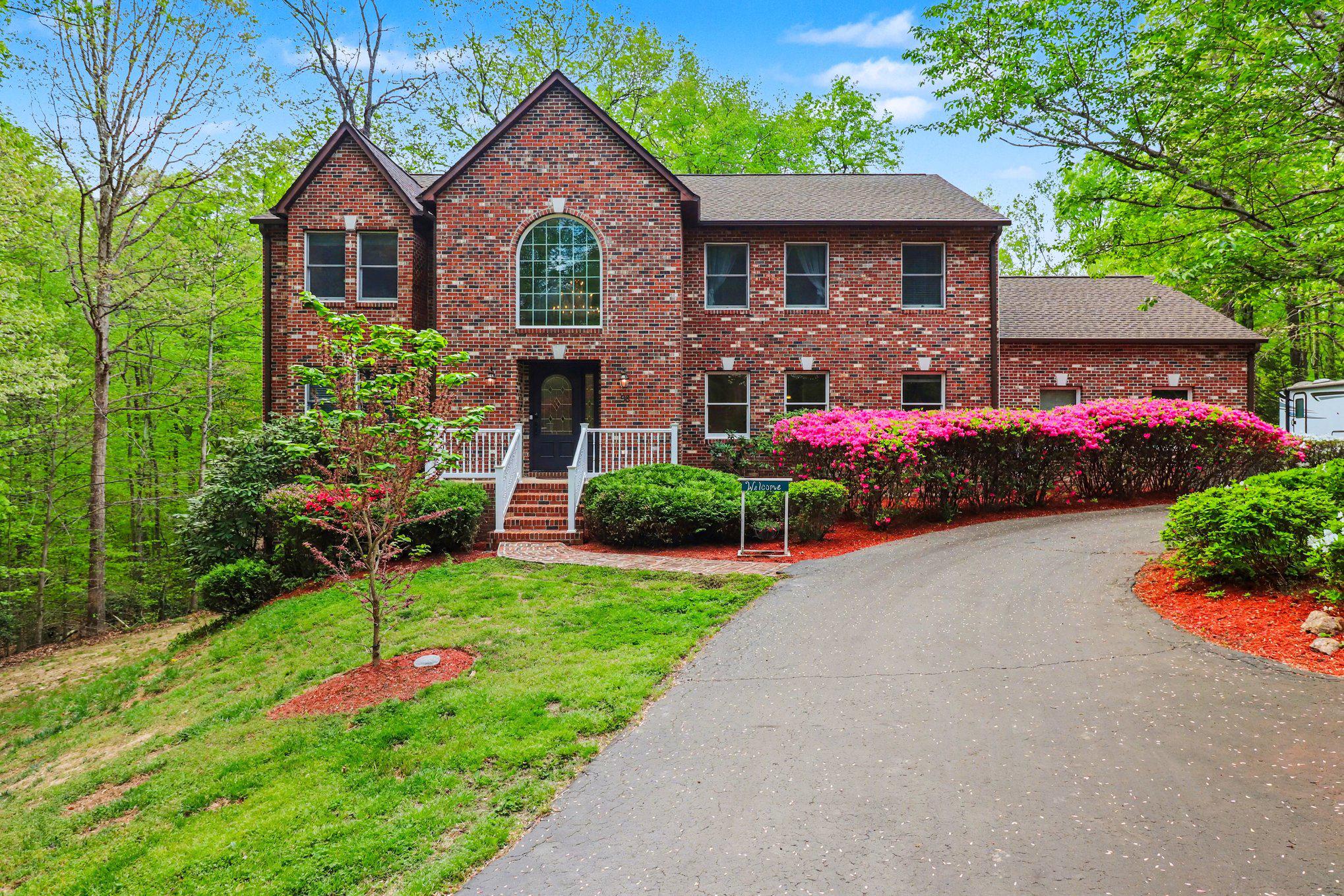 98 WATEREDGE LANE