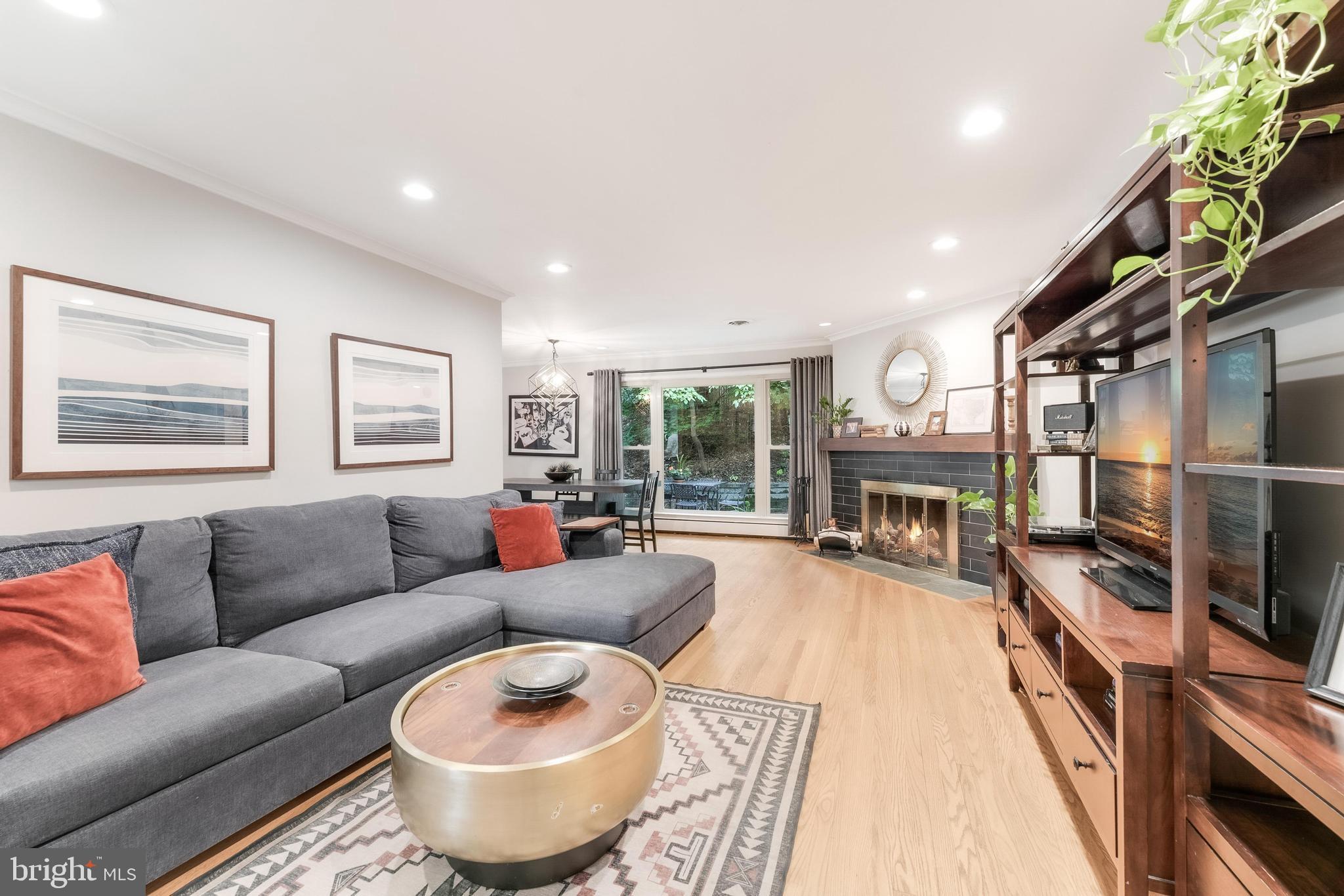 WOODMOOR - Residential