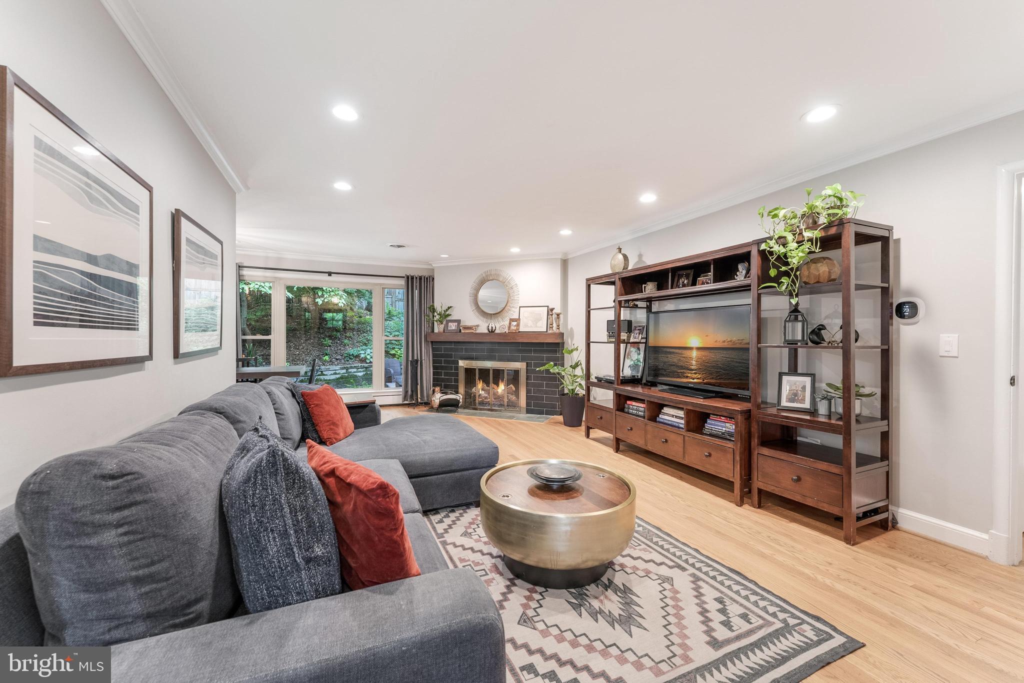 WOODMOOR - Residential