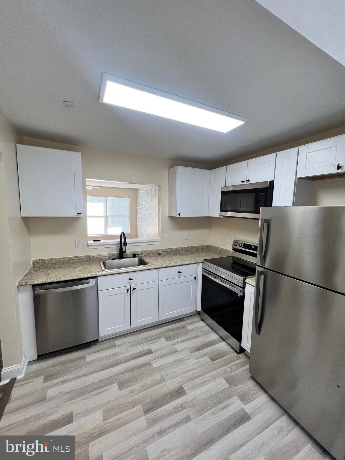 KINGS GRANT - Residential Lease