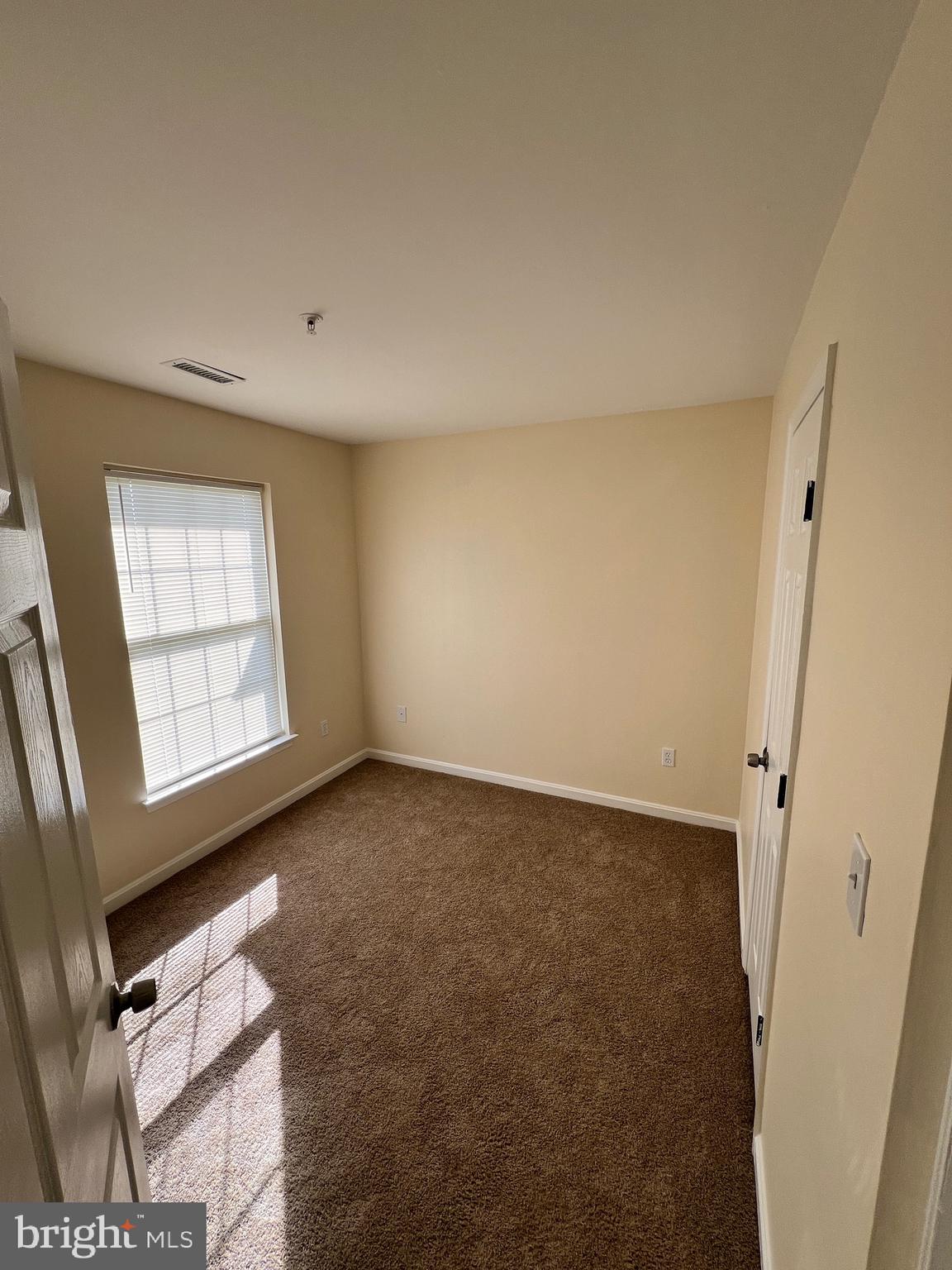 KINGS GRANT - Residential Lease