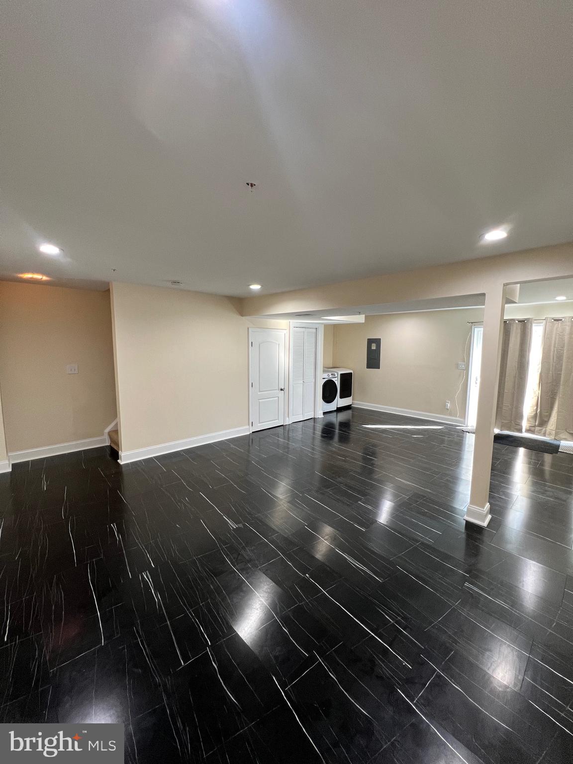 KINGS GRANT - Residential Lease