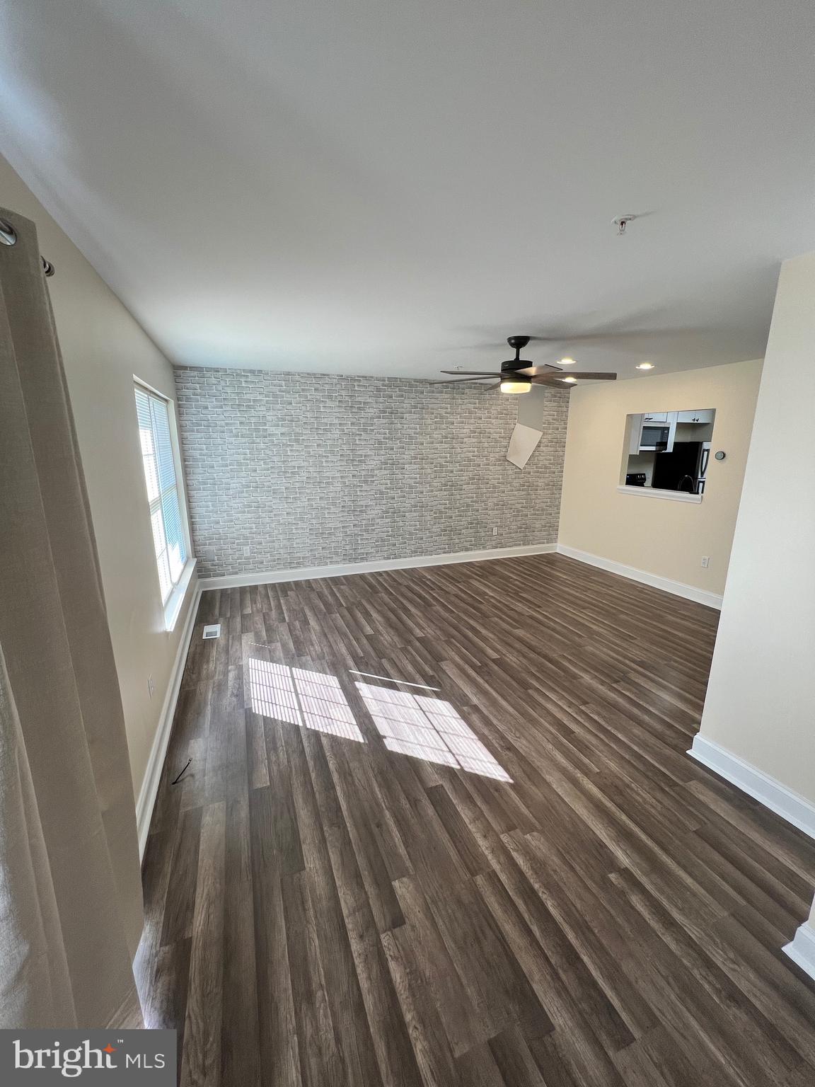 KINGS GRANT - Residential Lease