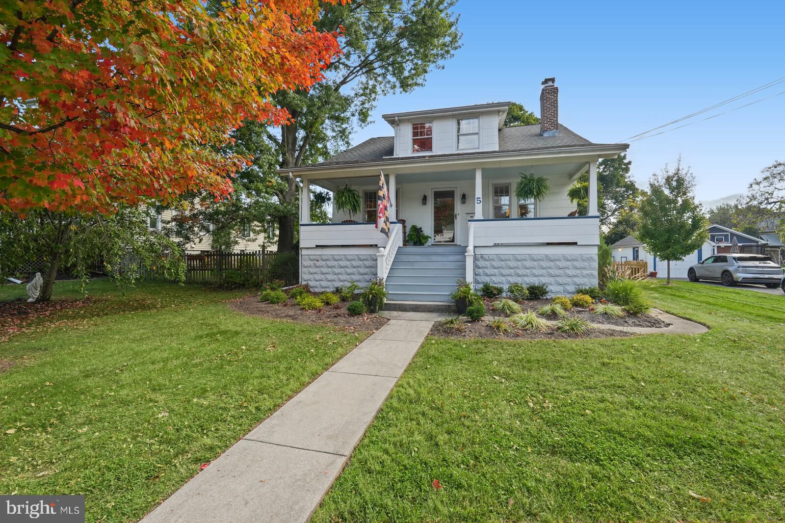 5 FOREST DRIVE
