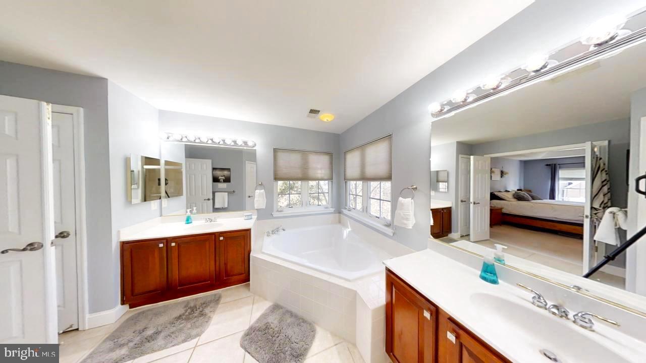 PIEDMONT - Residential