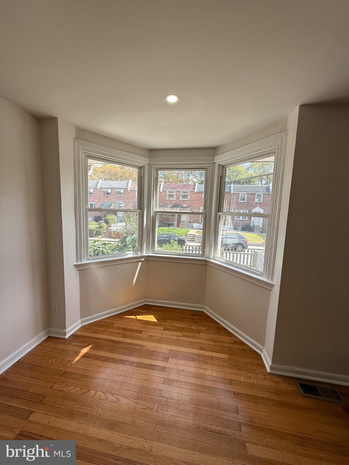 STONEHURST - Residential