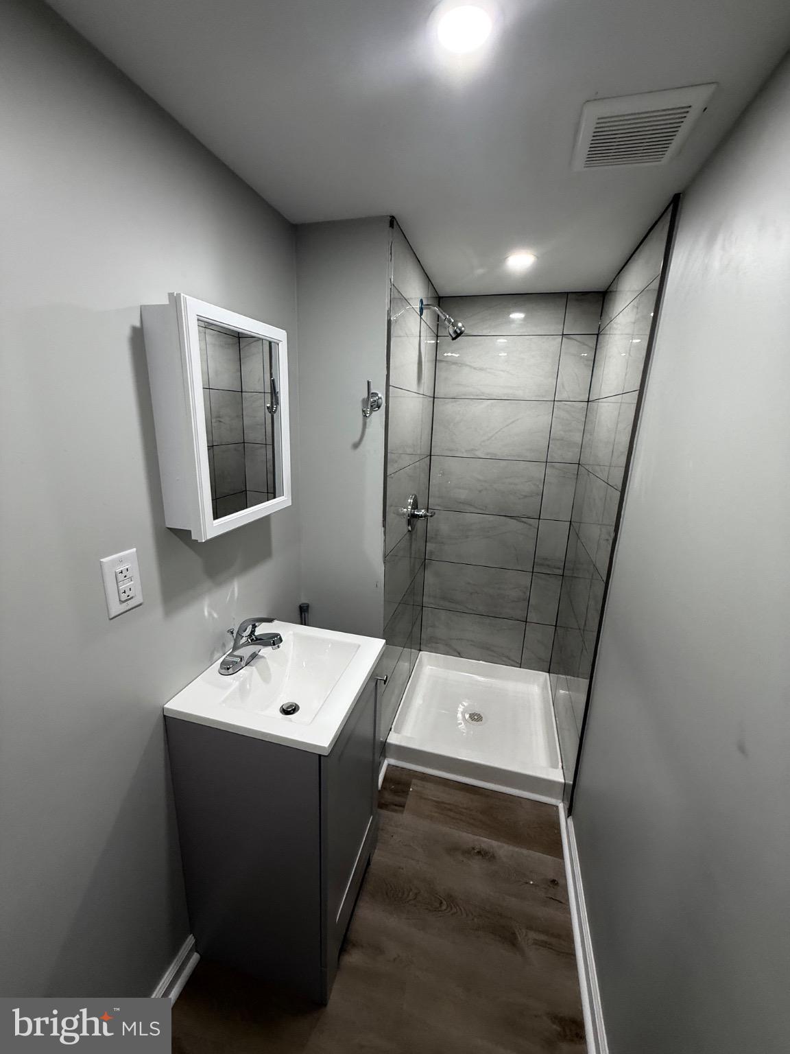 STONEHURST - Residential