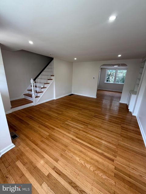 432 GRACE ROAD UPPER DARBY PA 19082