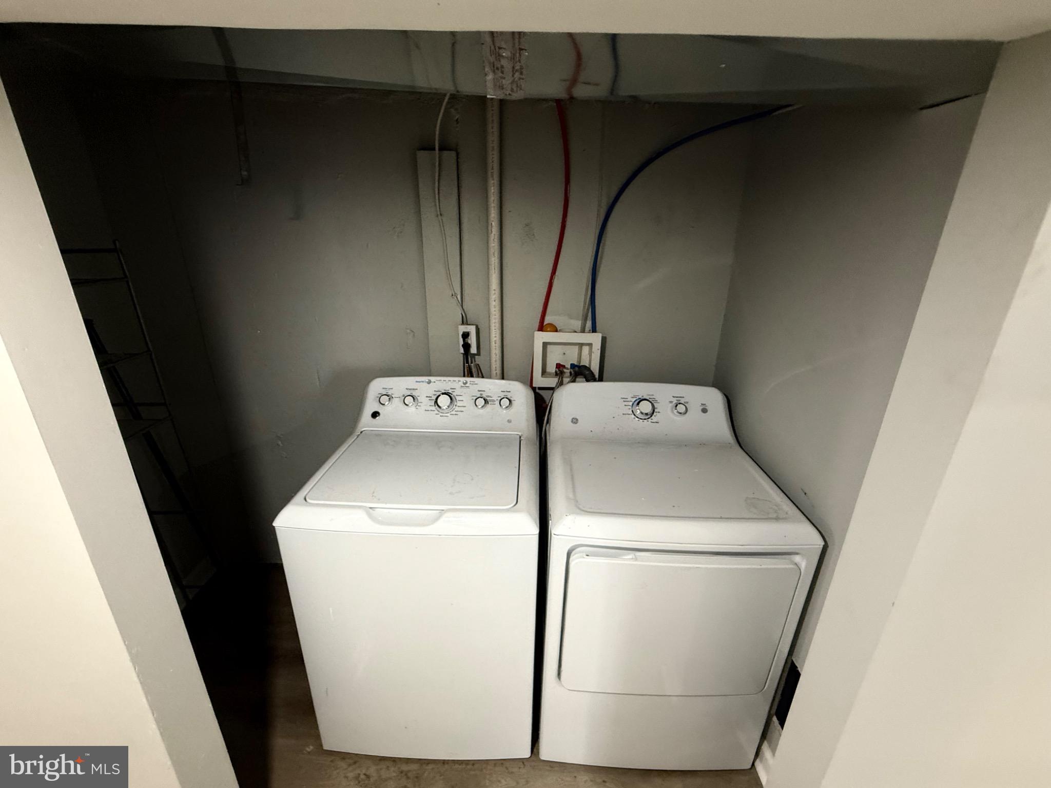 STONEHURST - Residential