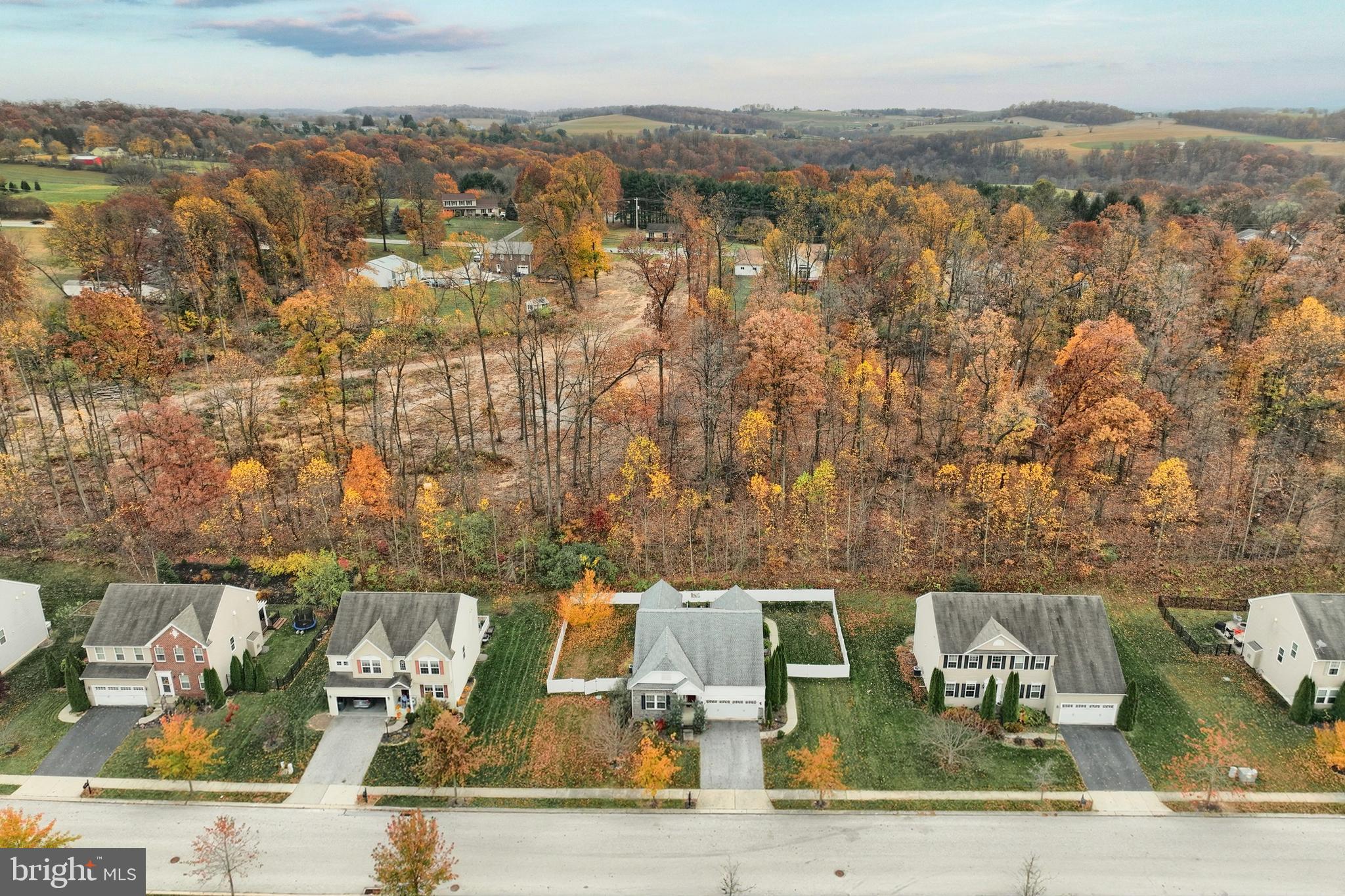 947 COUNTRYSIDE ROAD