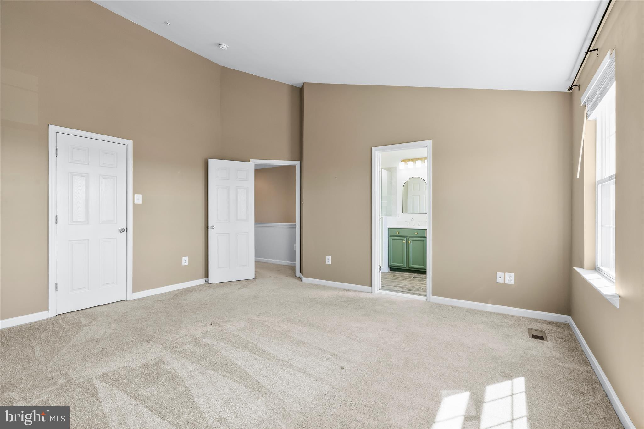 BRINKLEY MANOR - Residential