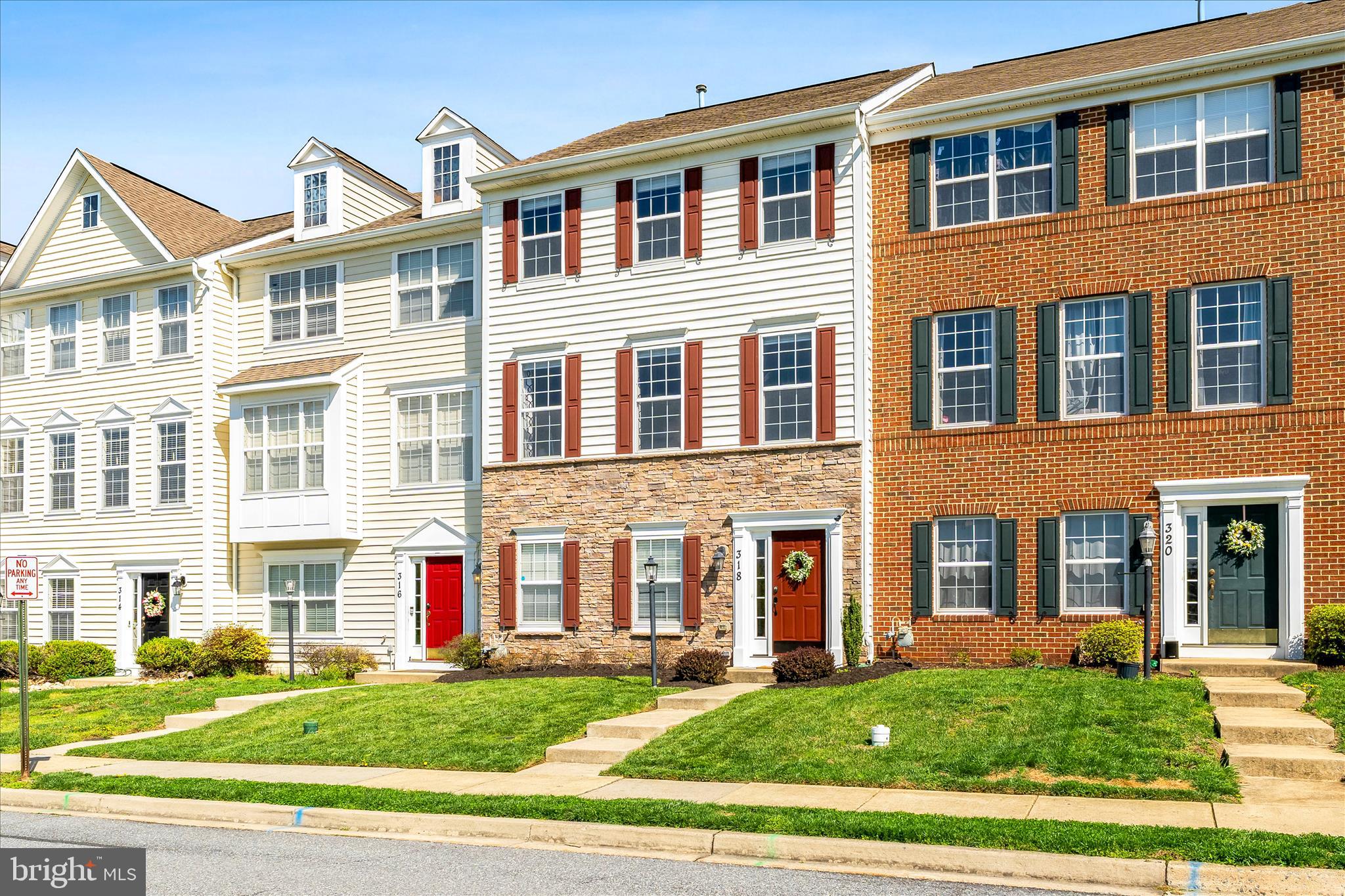 BRINKLEY MANOR - Residential