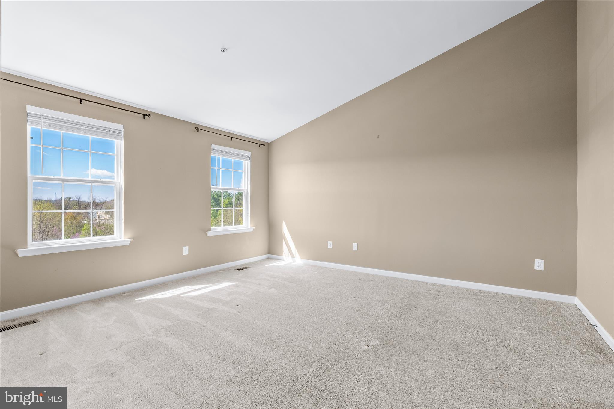 BRINKLEY MANOR - Residential