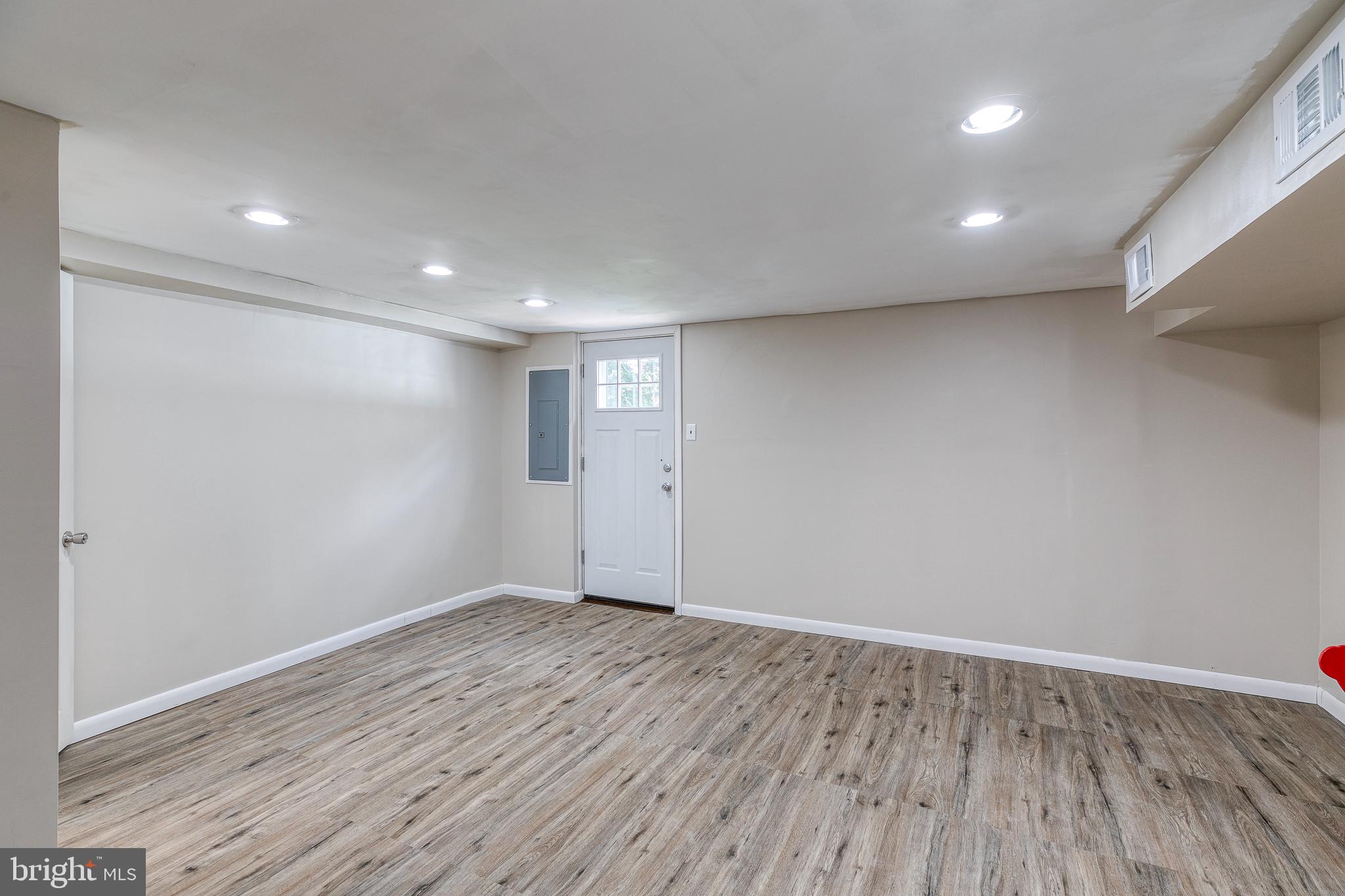 PARKWOOD - Residential