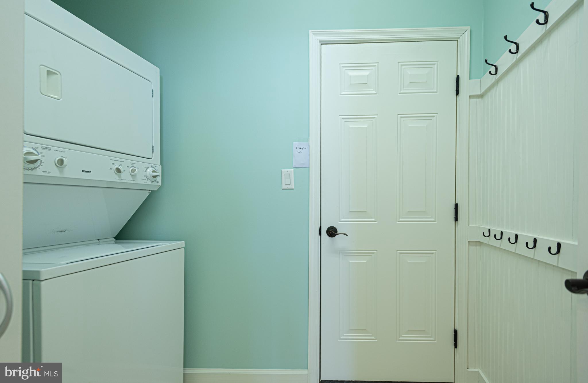 SWANN COVE - Residential