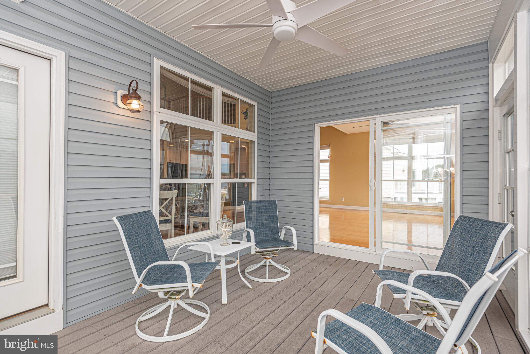 SWANN COVE - Residential