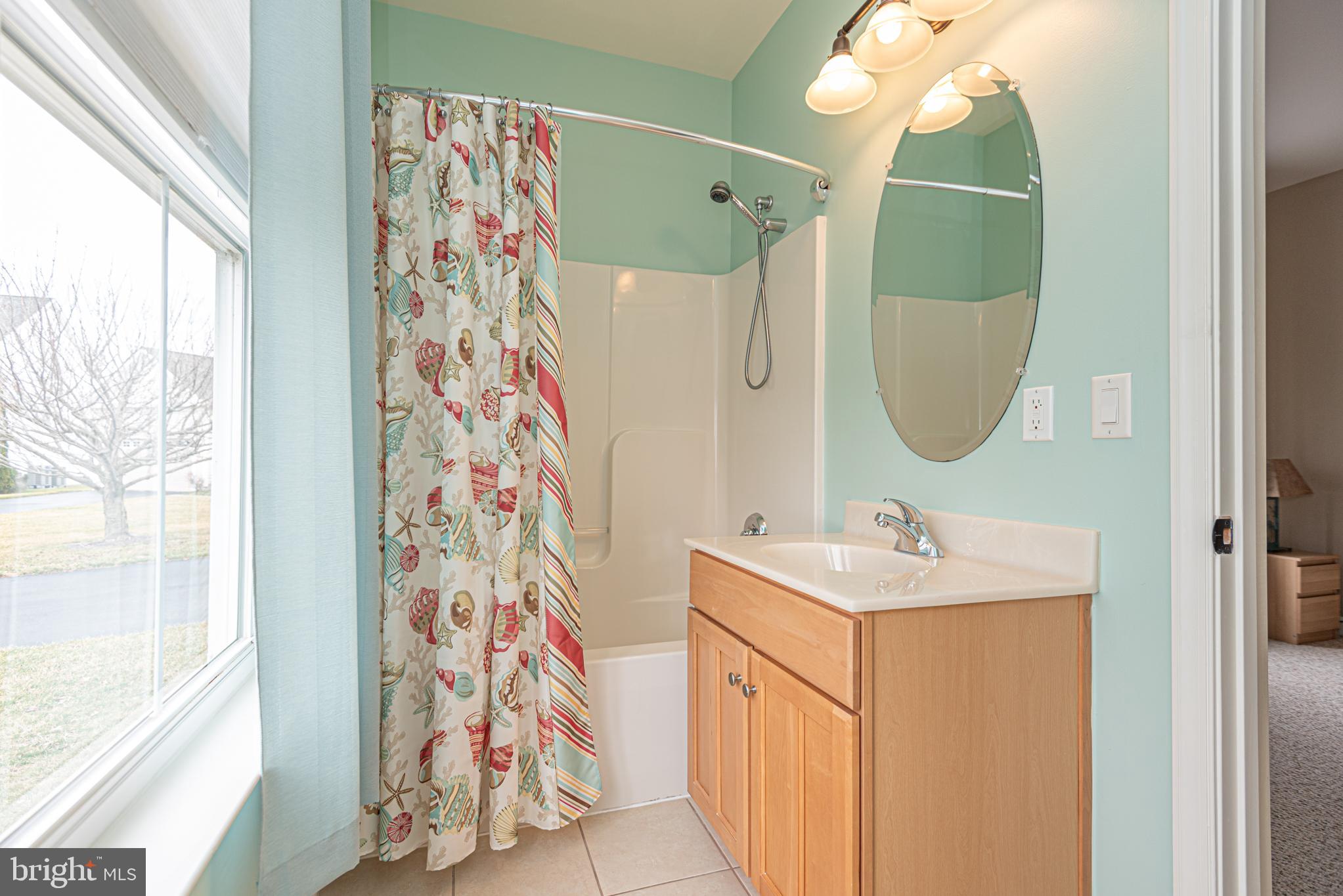 SWANN COVE - Residential