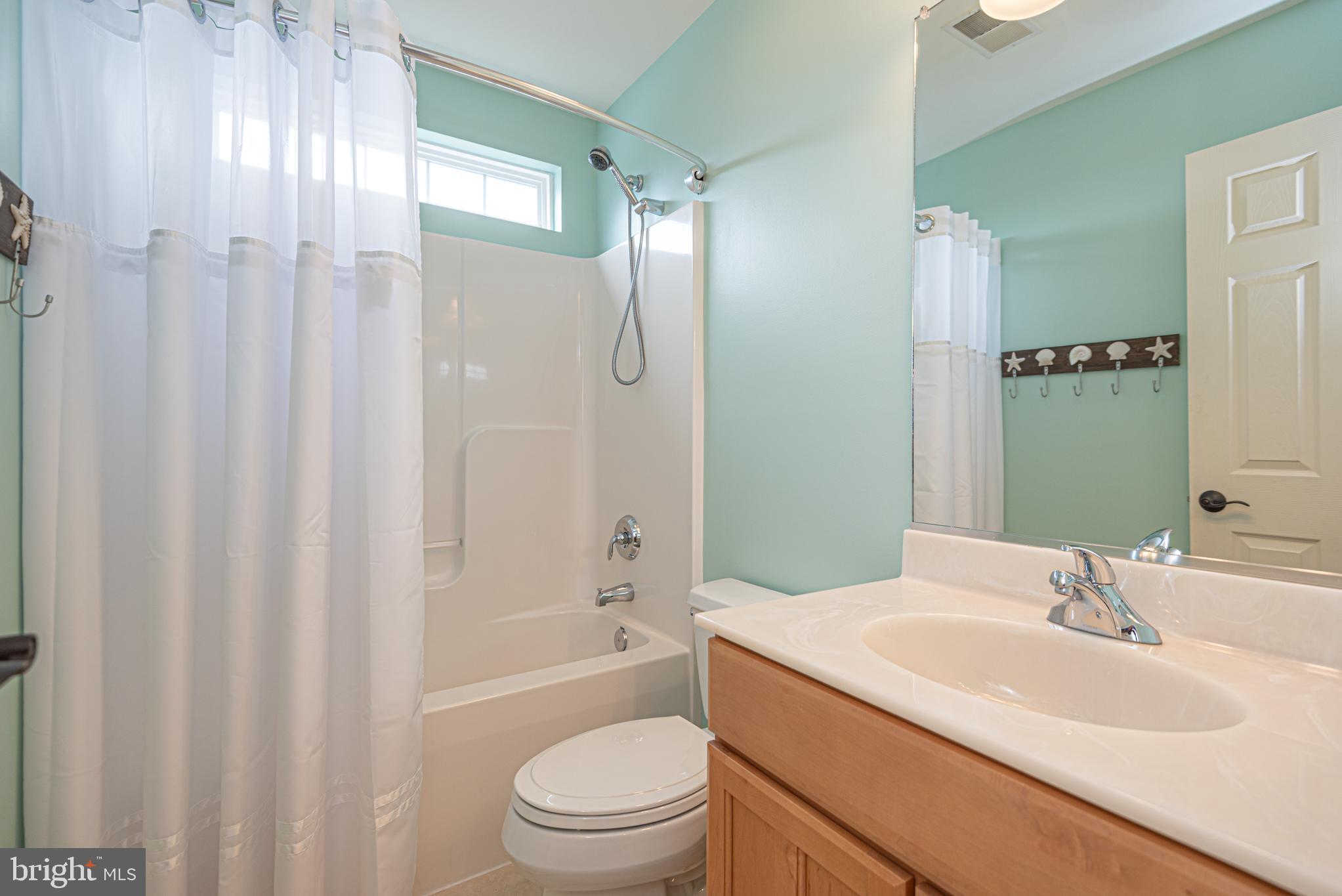 SWANN COVE - Residential