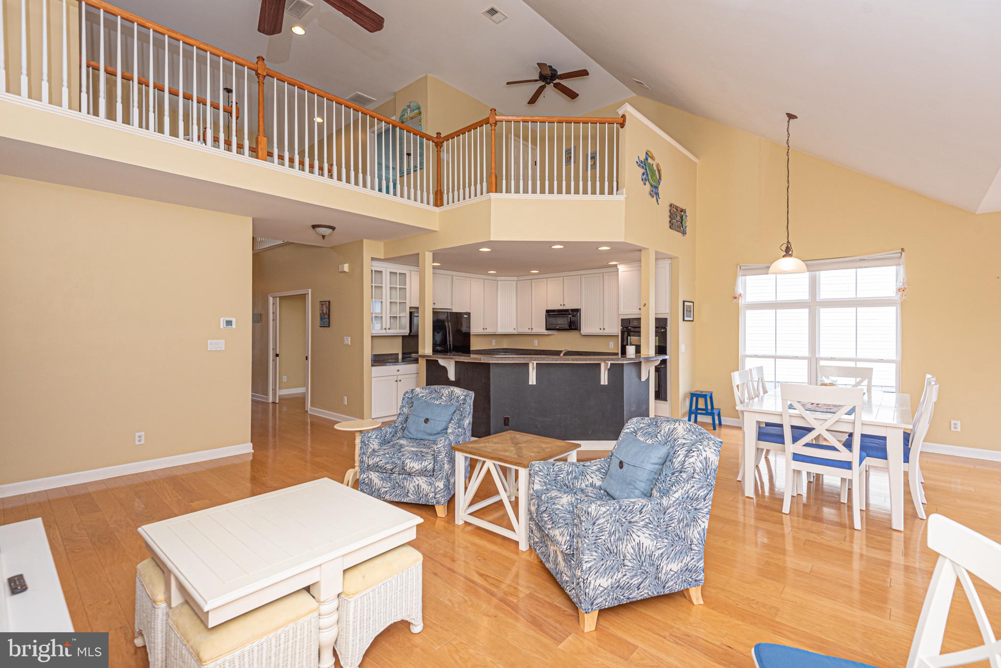 SWANN COVE - Residential