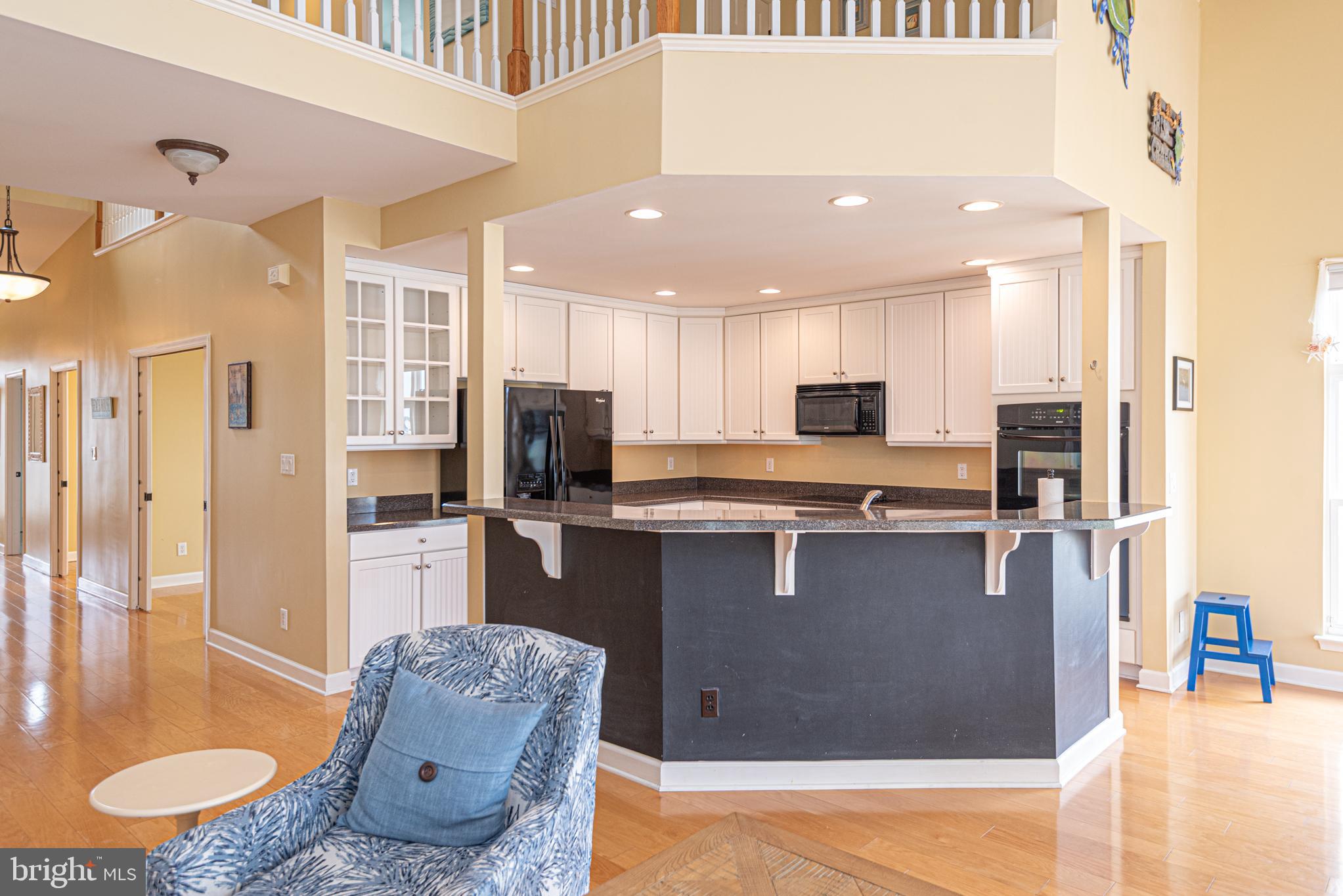 SWANN COVE - Residential