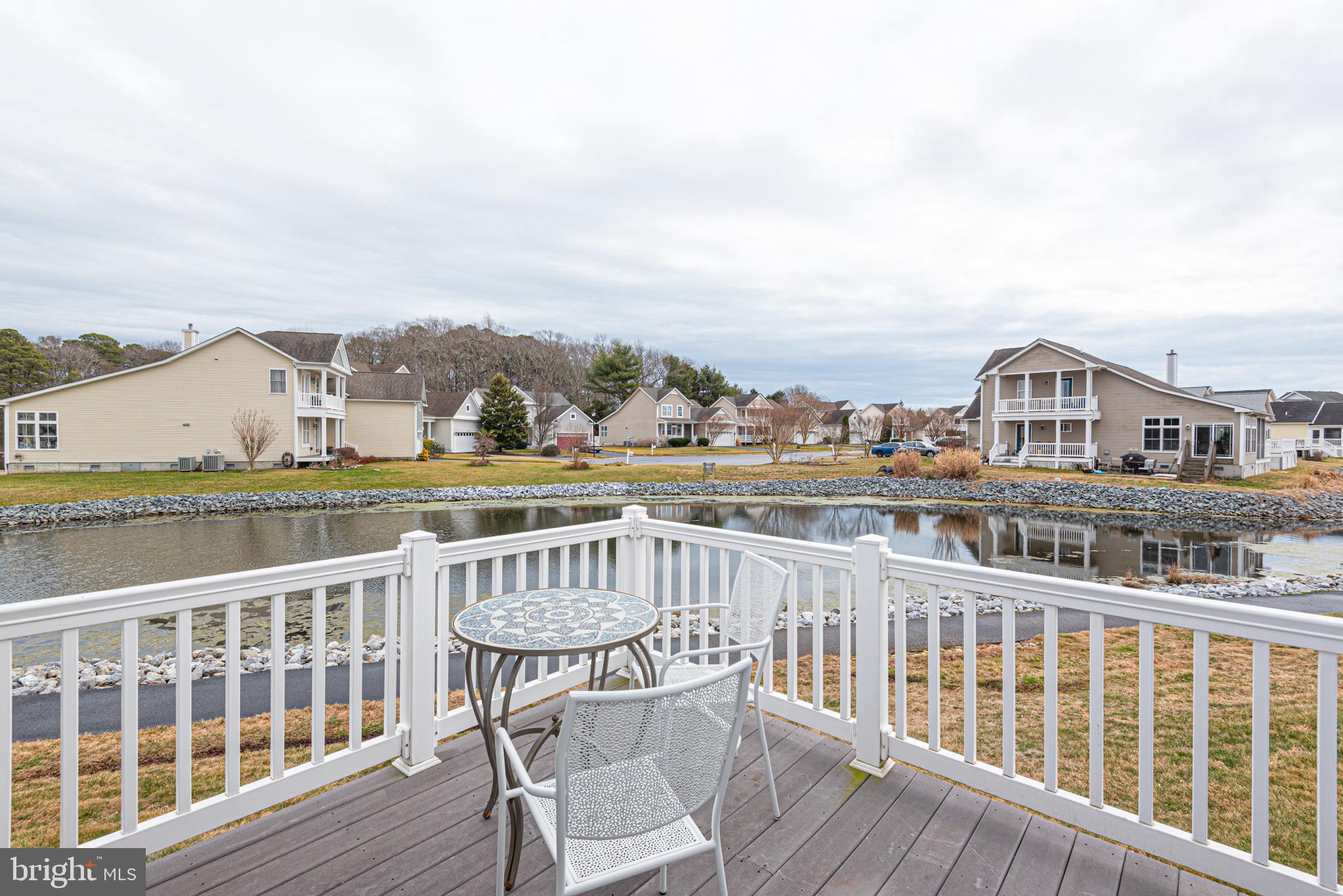 SWANN COVE - Residential