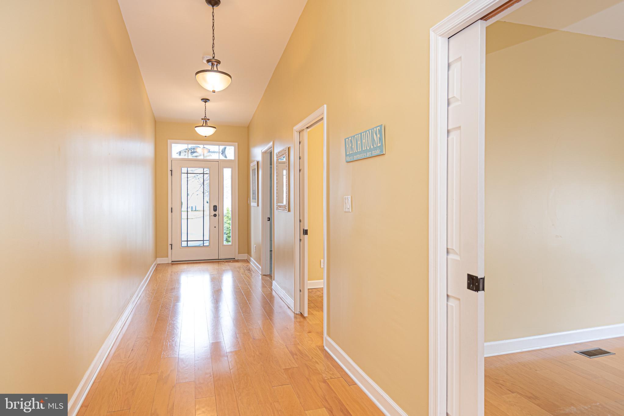 SWANN COVE - Residential