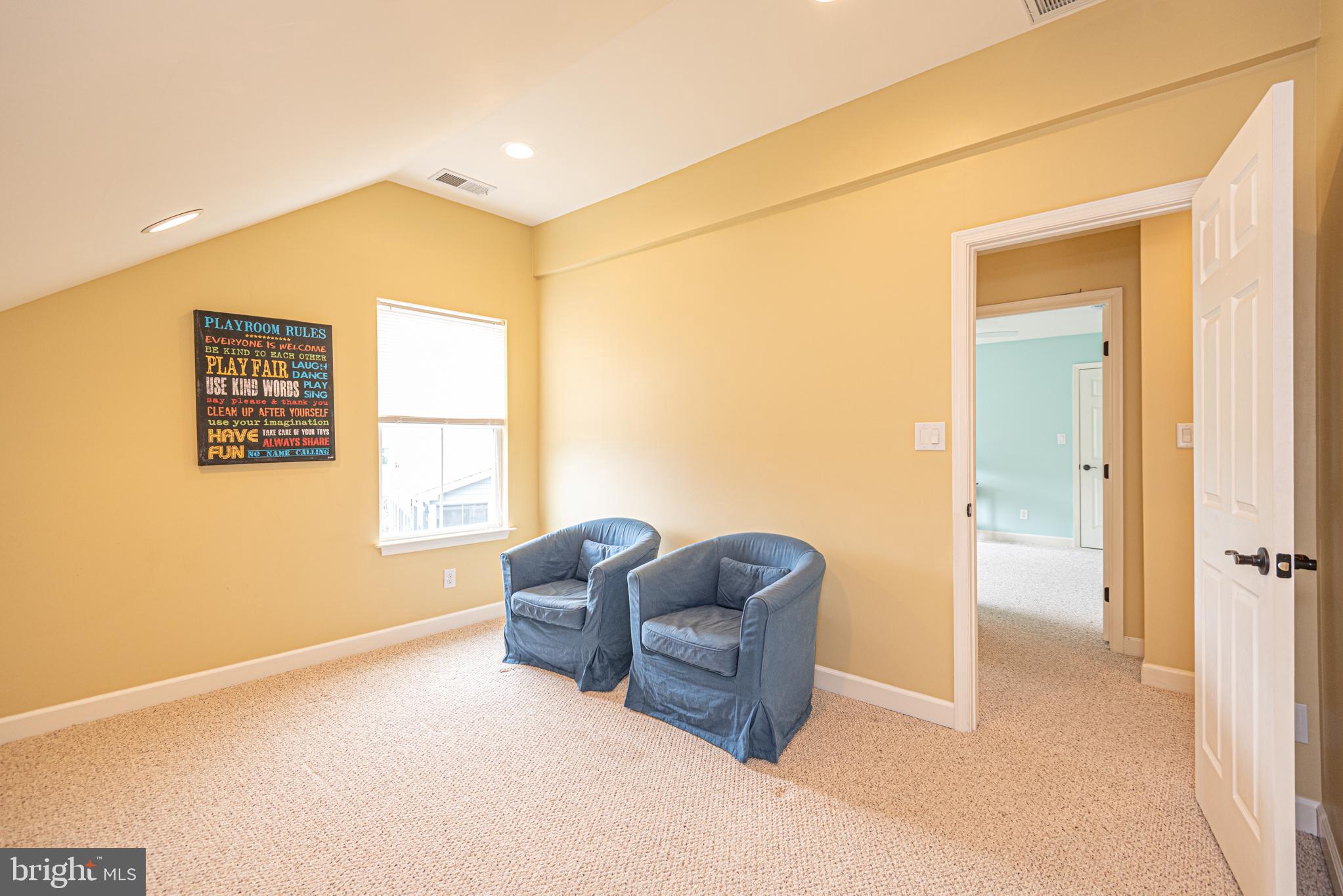 SWANN COVE - Residential