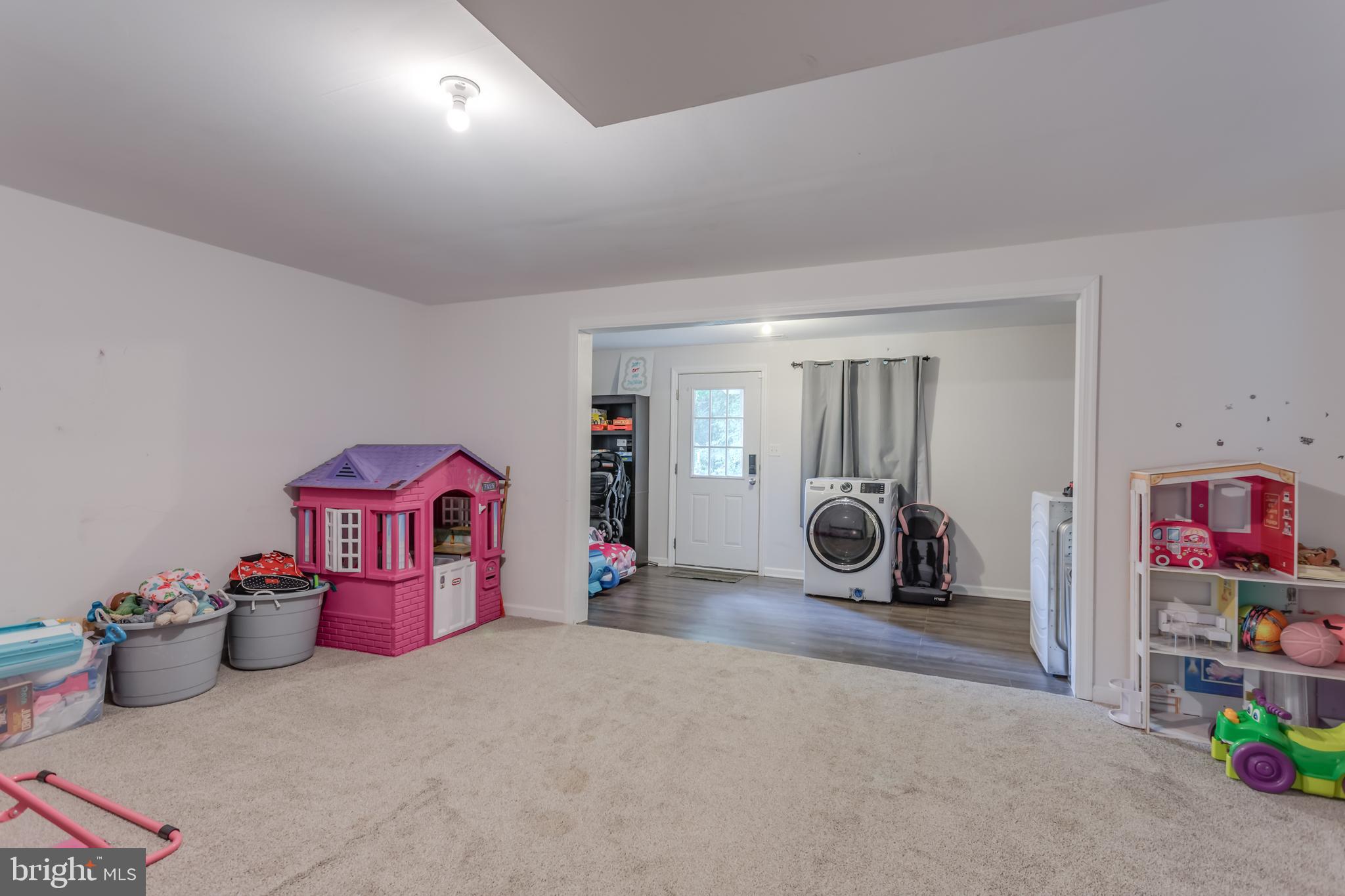 BOYDS CROSSING - Residential