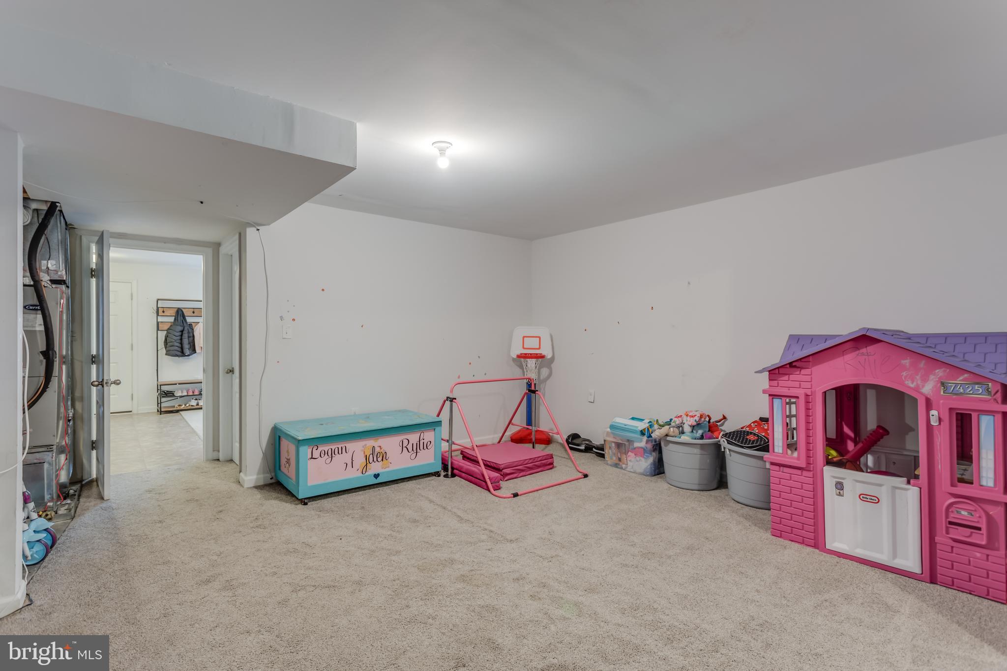 BOYDS CROSSING - Residential