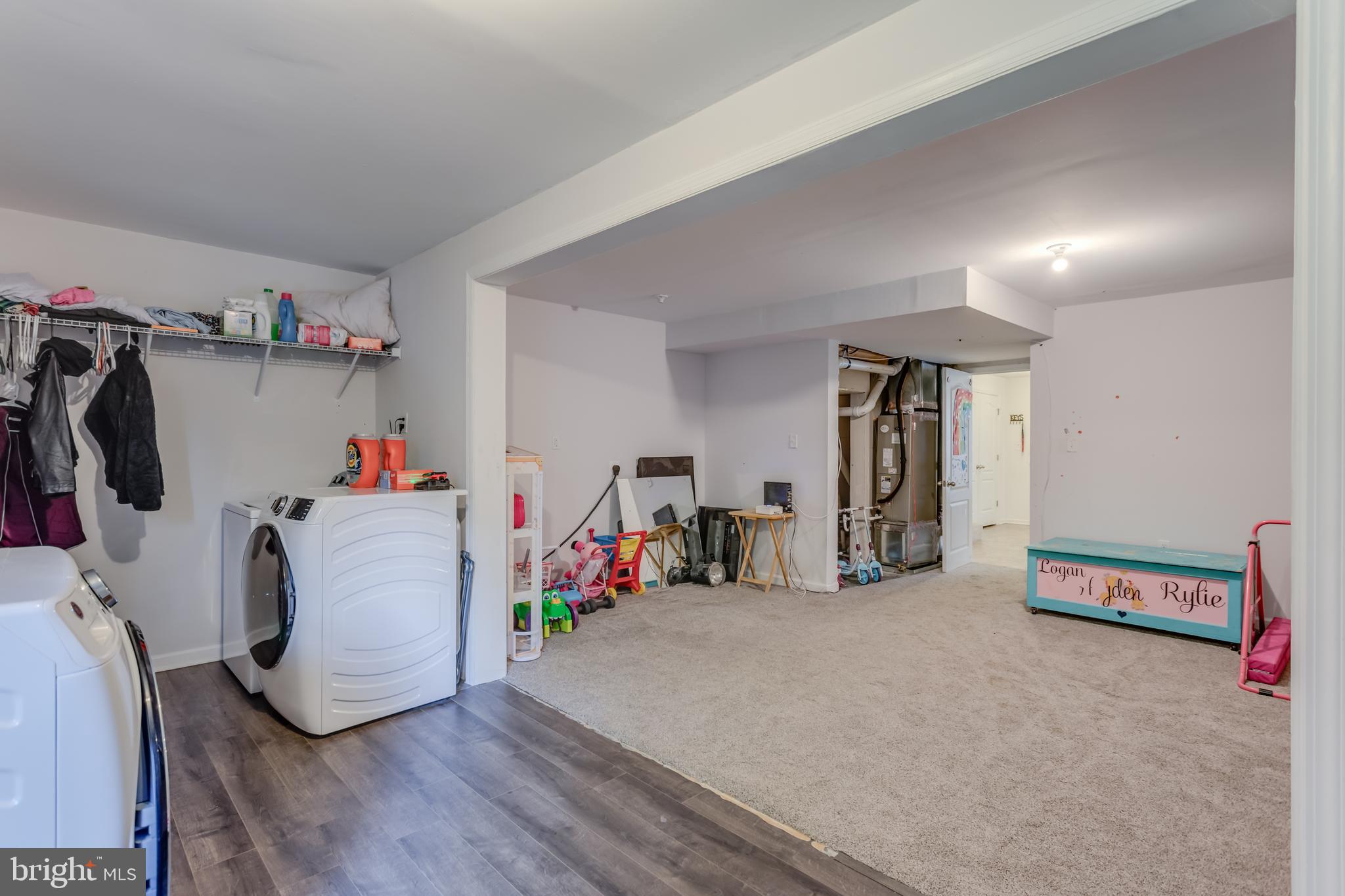 BOYDS CROSSING - Residential