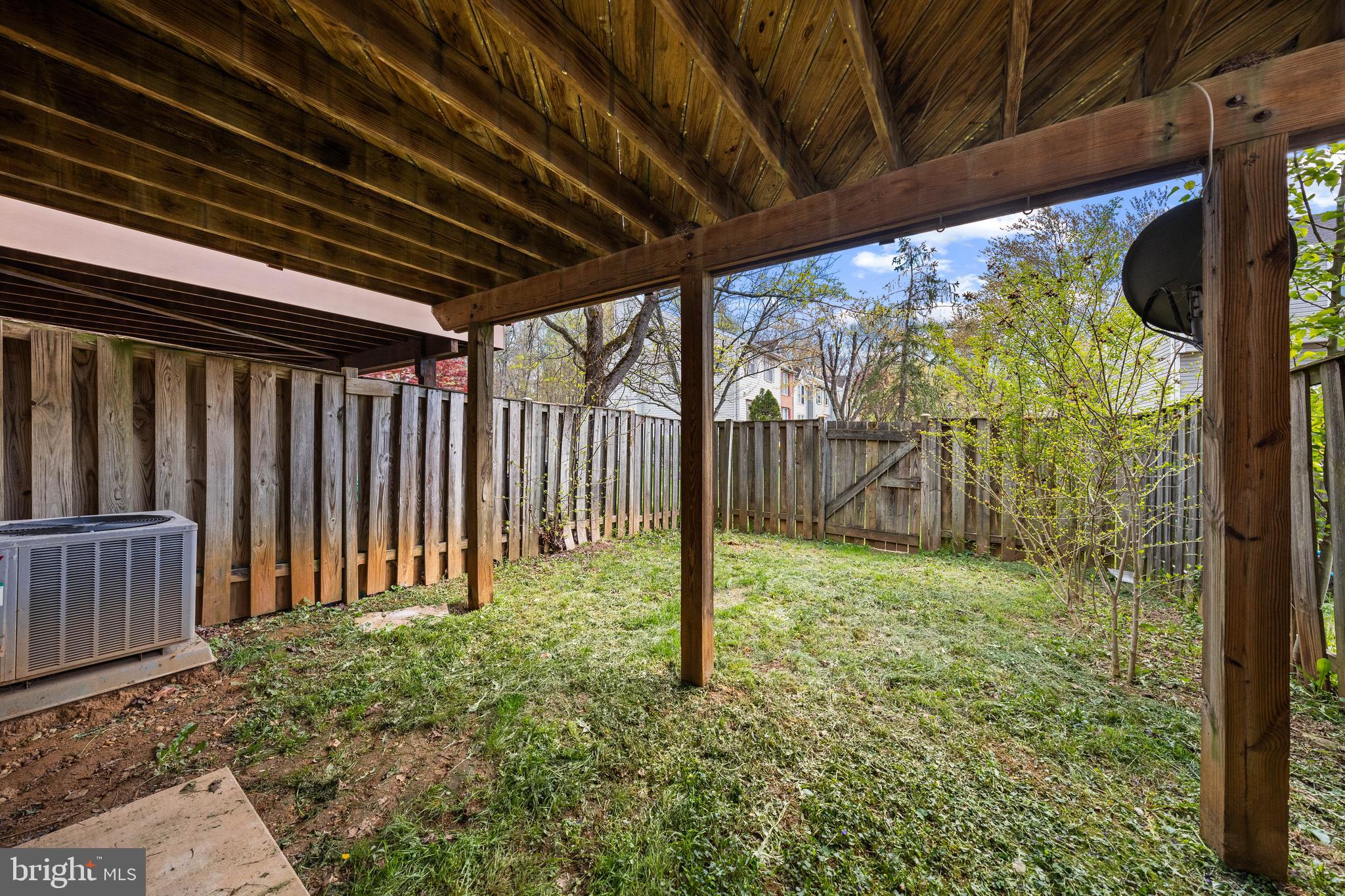 NORTH CREEK - Residential