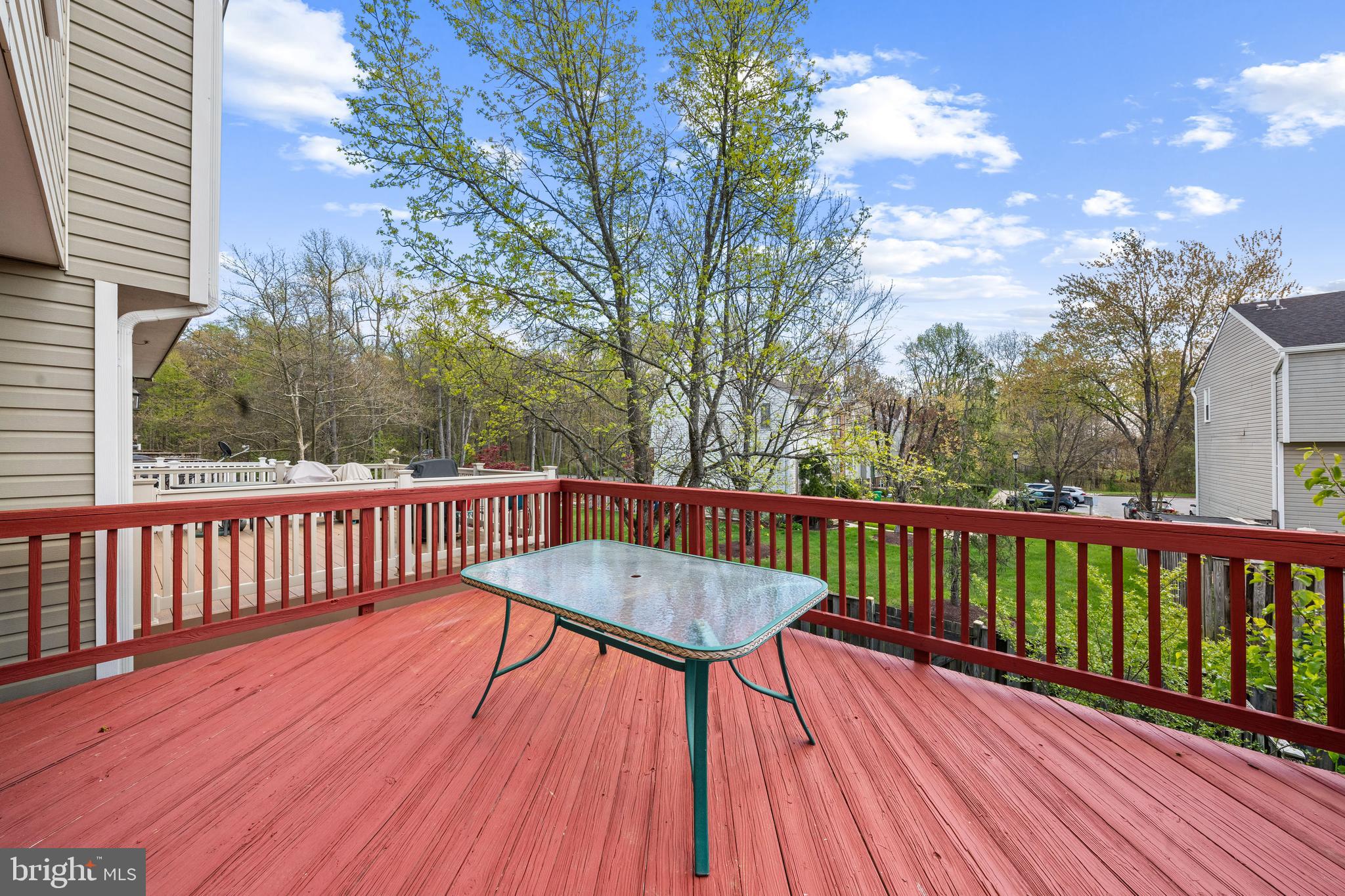 NORTH CREEK - Residential