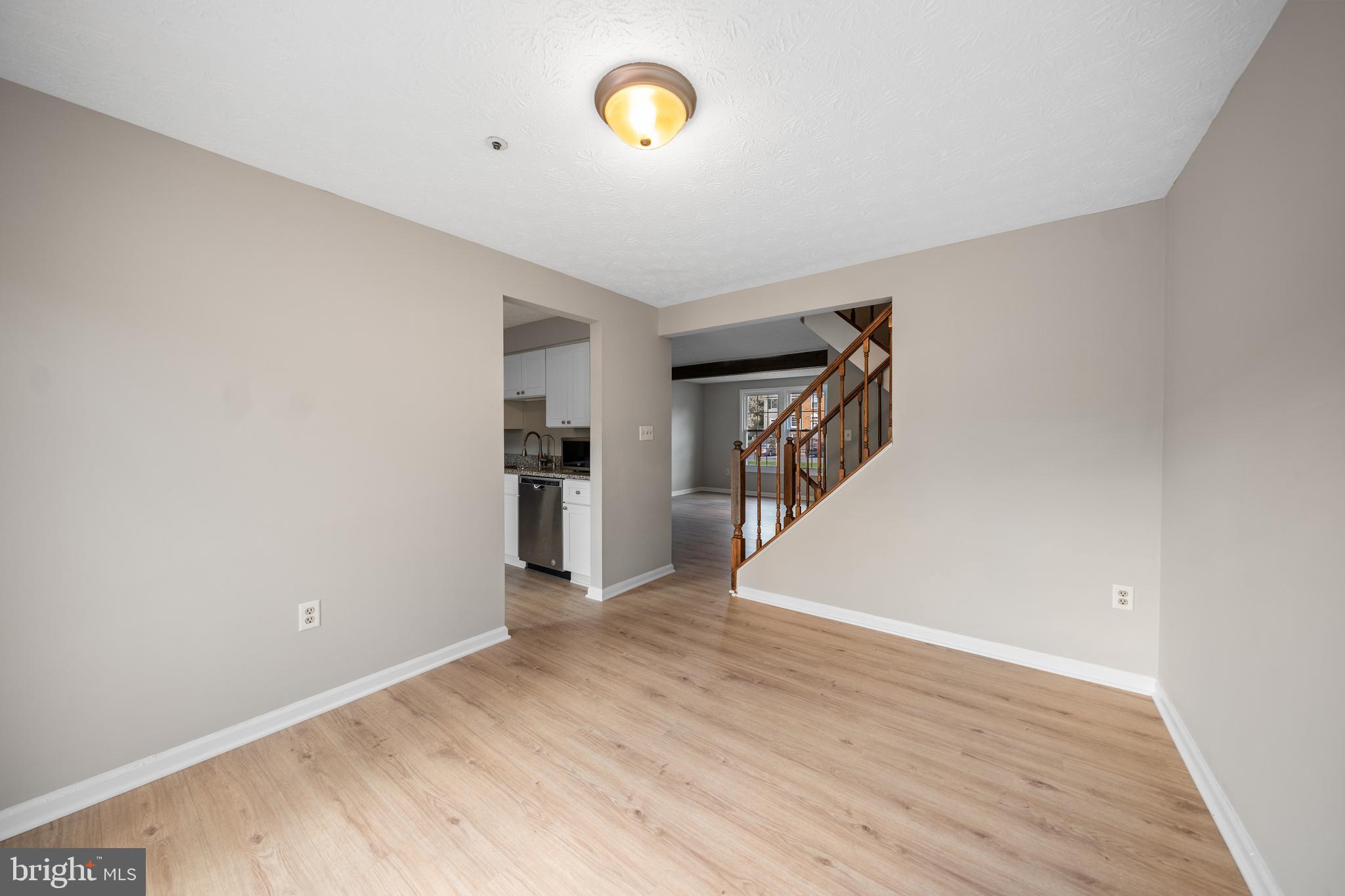 NORTH CREEK - Residential