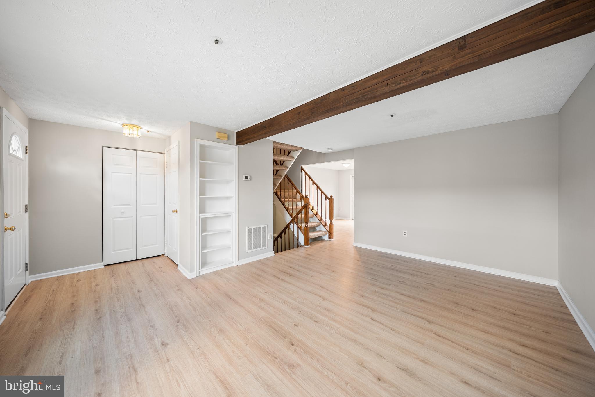 NORTH CREEK - Residential