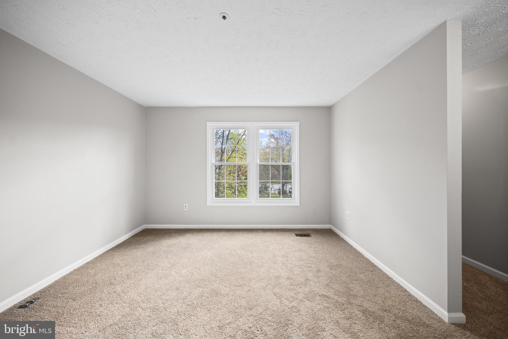 NORTH CREEK - Residential