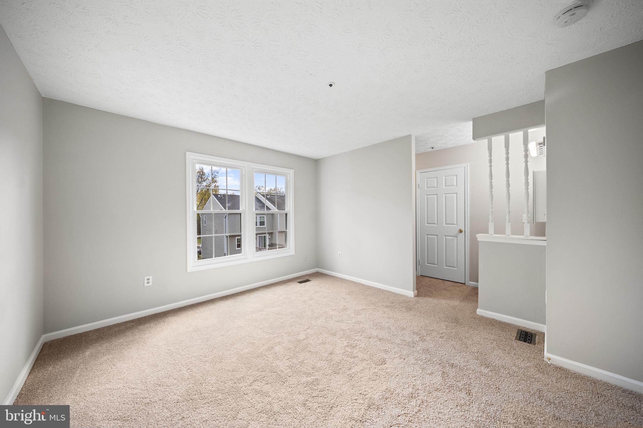 NORTH CREEK - Residential