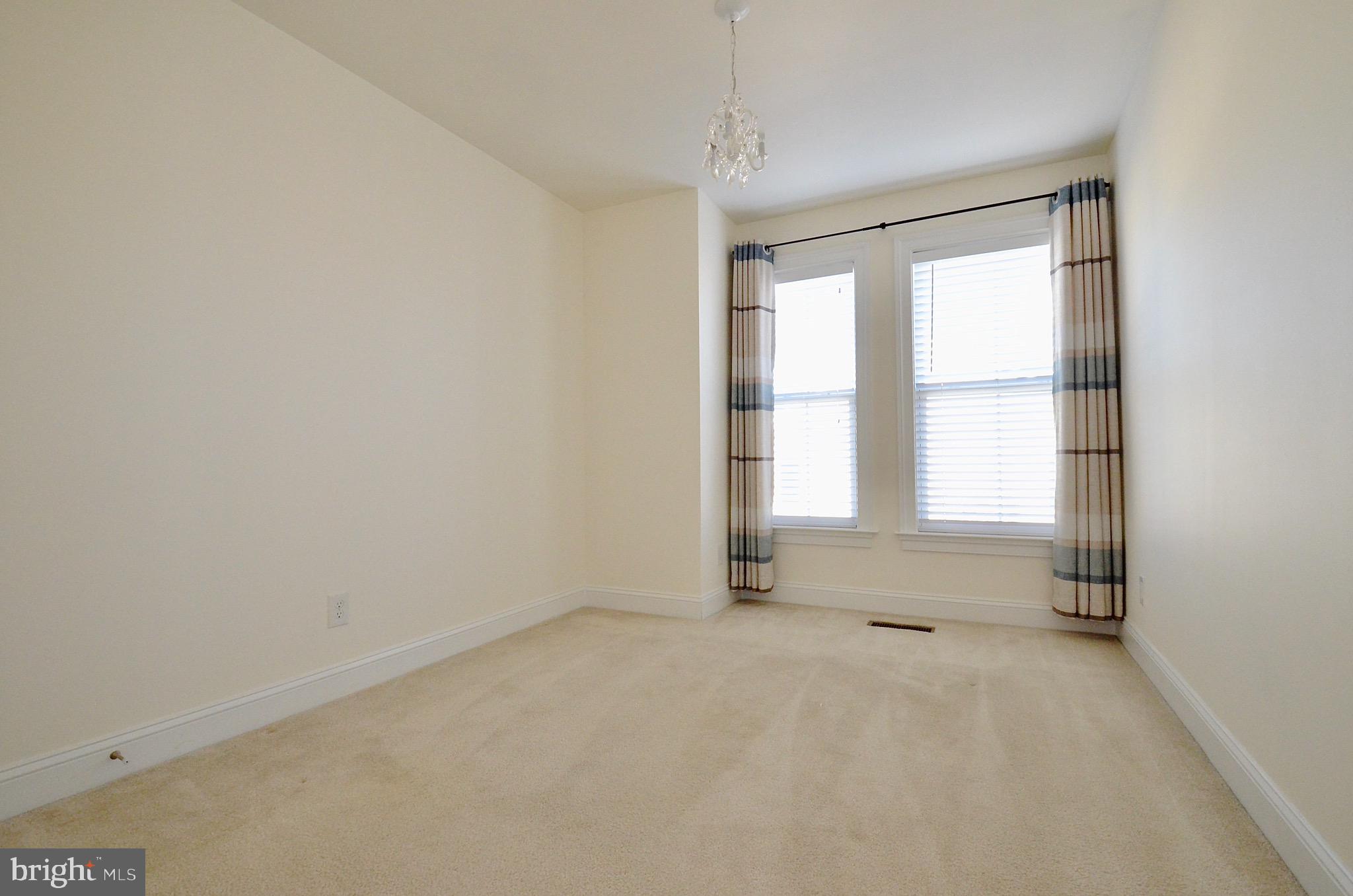 METROWEST - Residential Lease