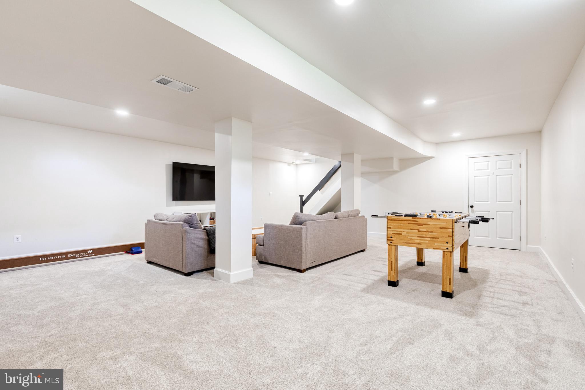 WEST RIDING - Residential